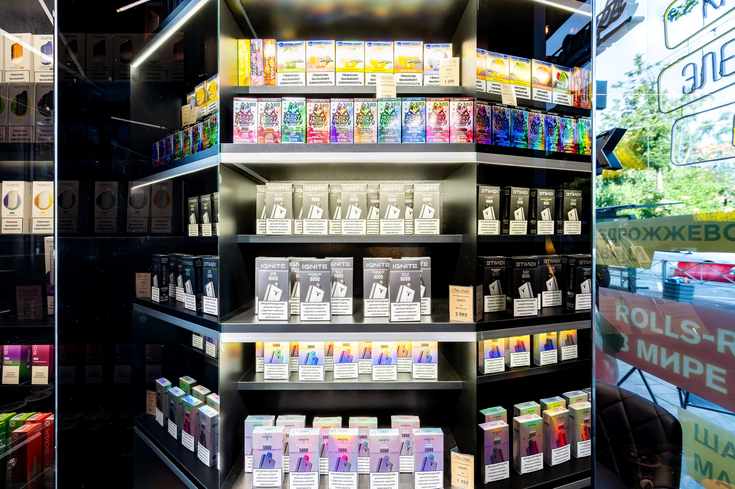 Piter Smoke. Интерьерный фотограф. Фото- видеосъемка недвижимости Санкт-Петербург