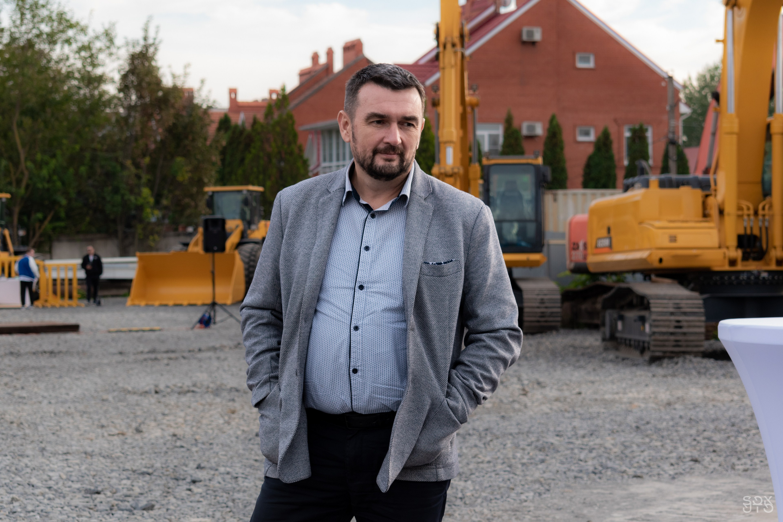 Строительная компания SHANTUI