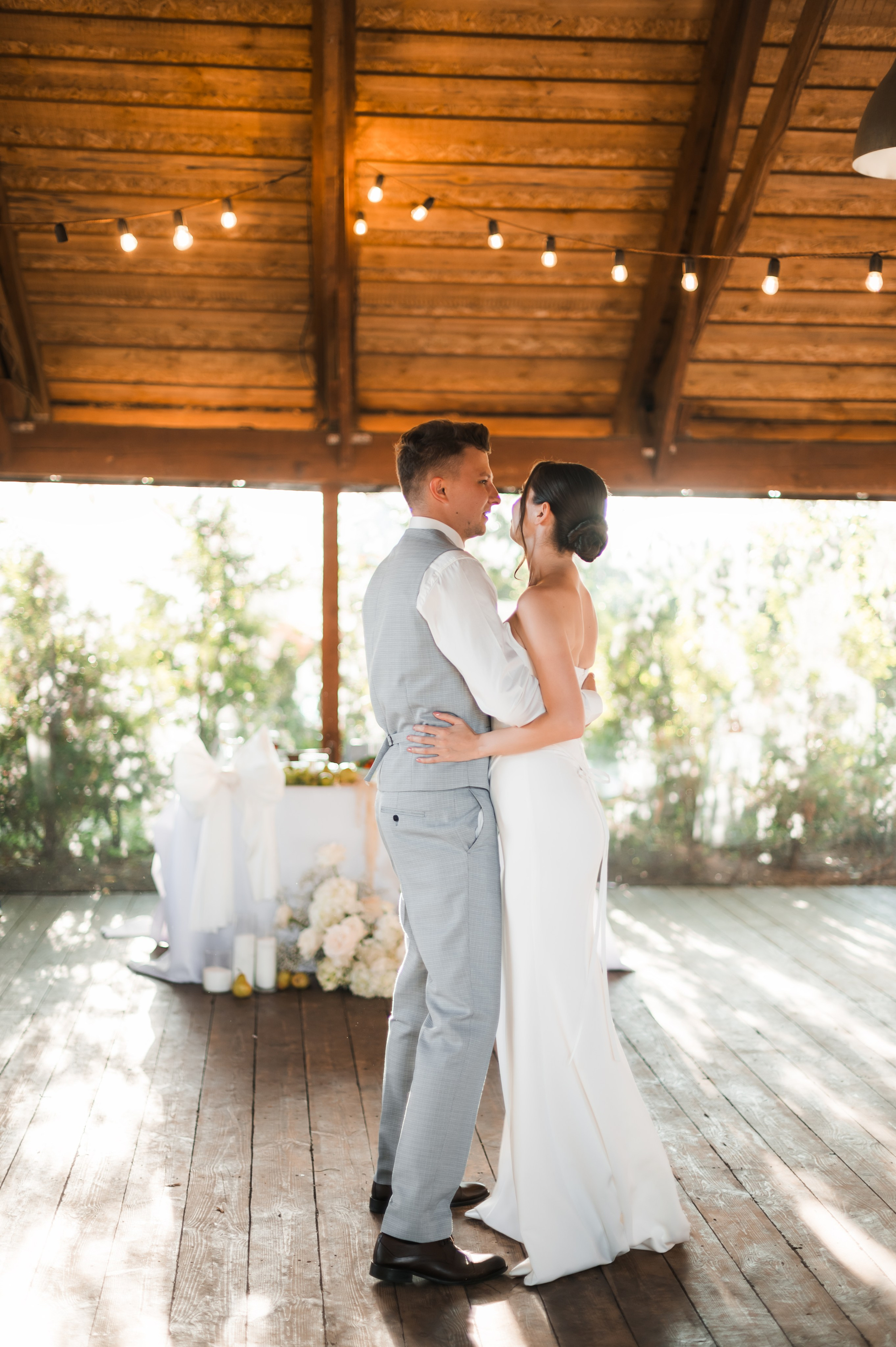 Ангелина и Вадим. Организация свадеб под ключ в Раменском