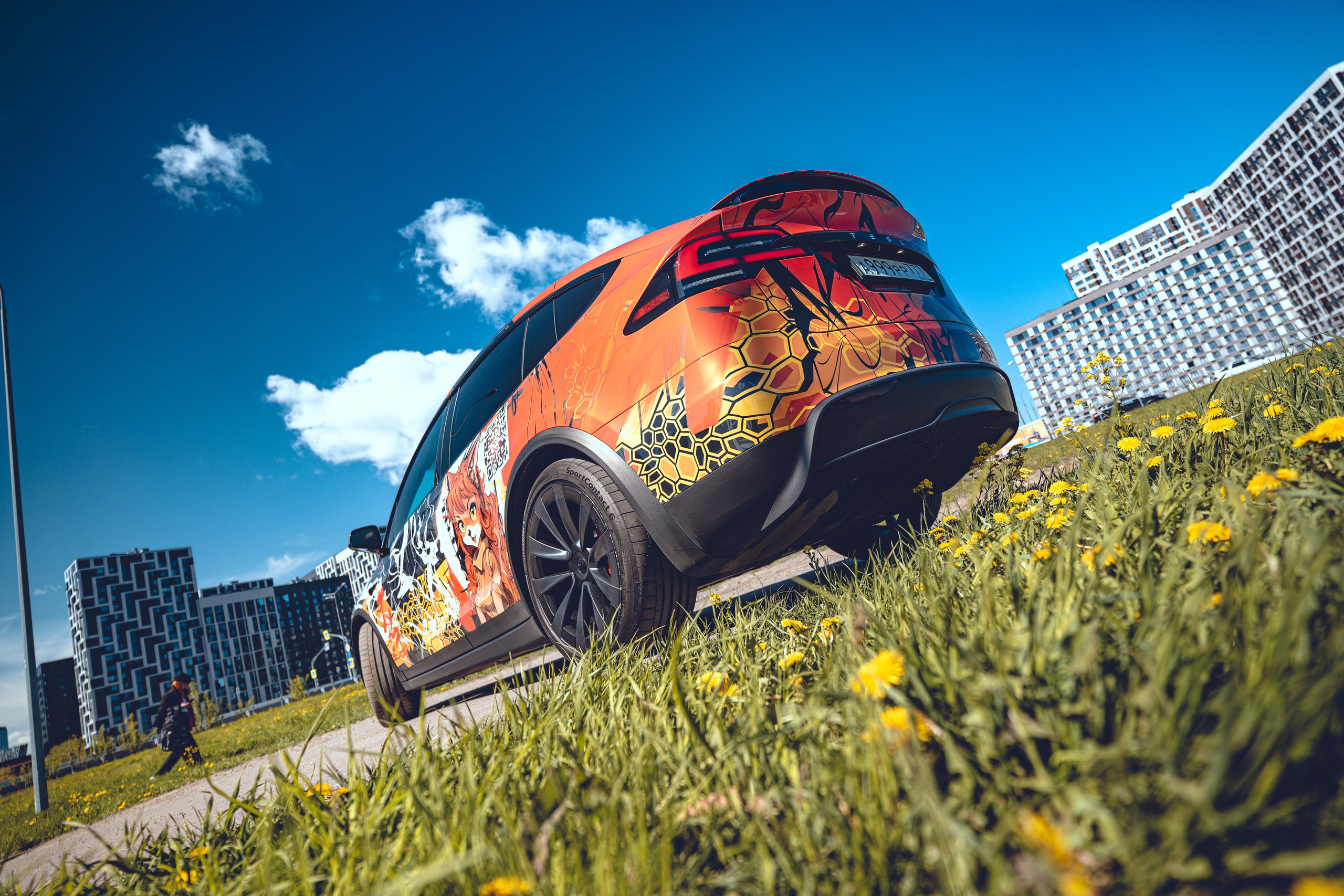 Винилография на Tesla Model X Plaid. Студия дизайна и оклейки авто Barmaley Design