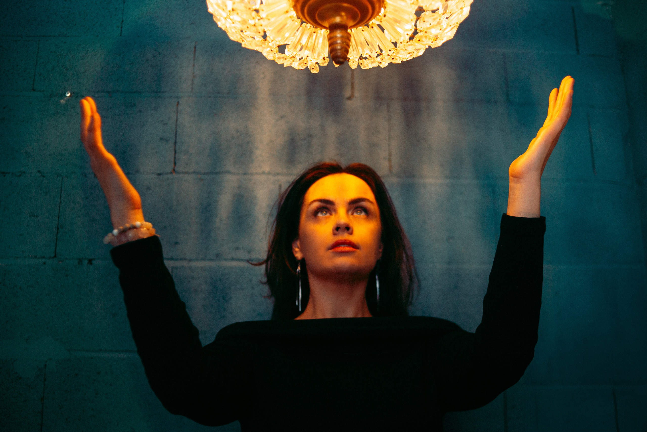 EXPERIMENT. Настоящие портреты и истории