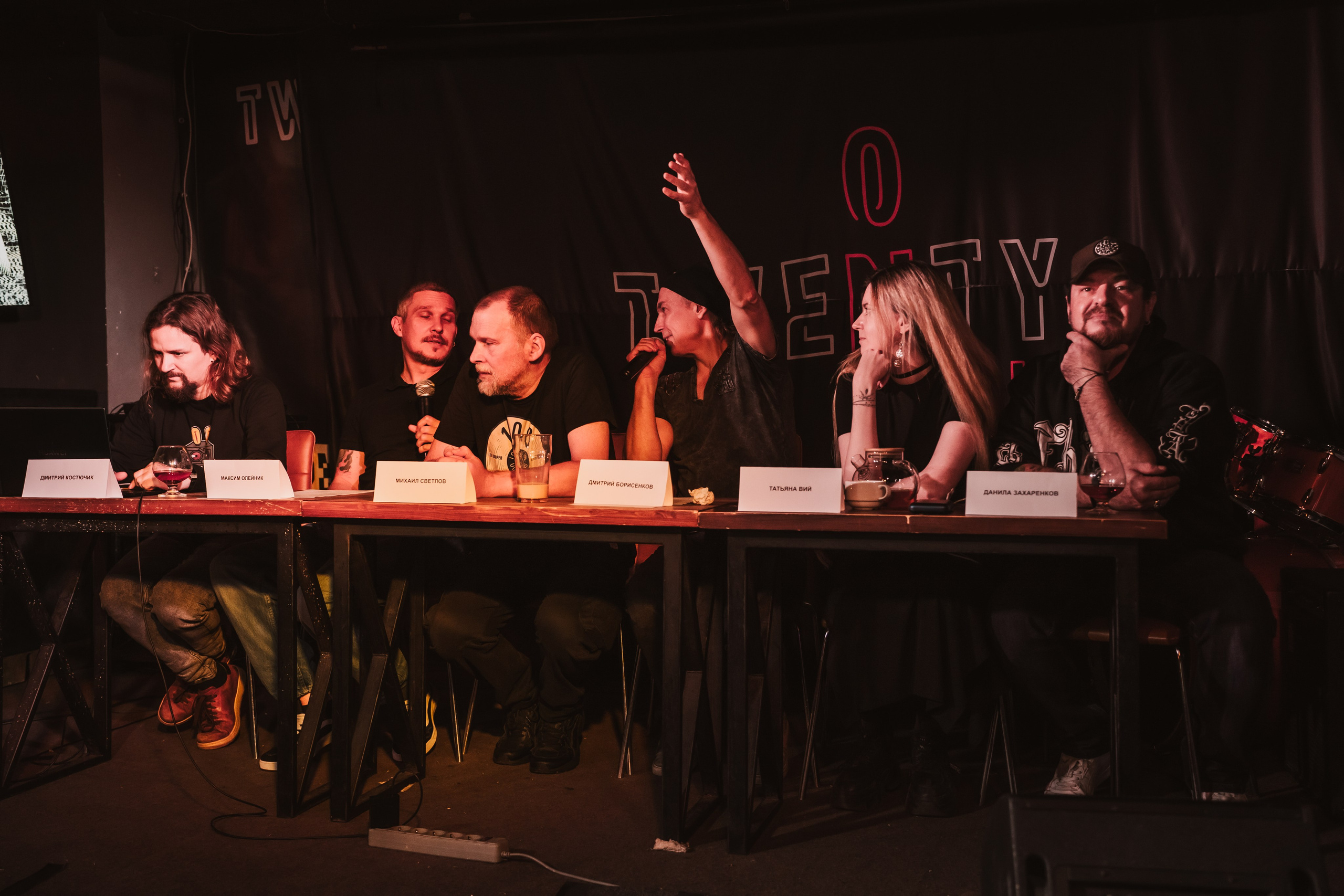 Предпрослушиание Черный Обелиск. Репортажный фотограф Анастасия Рубцова