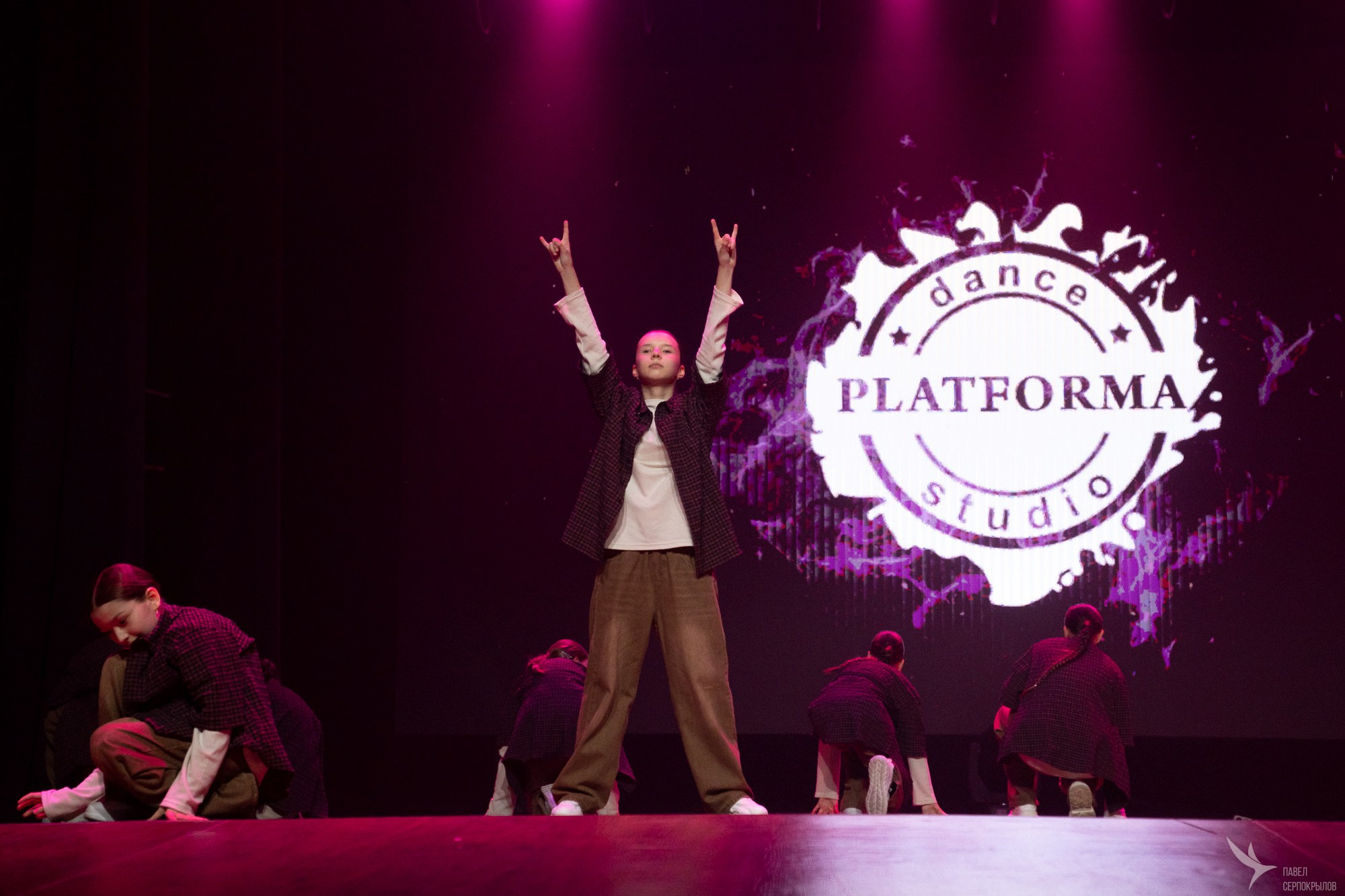 Отчетный концерт студии танцев PLATFORMA. Репортажный фотограф в Казани Павел Серпокрылов