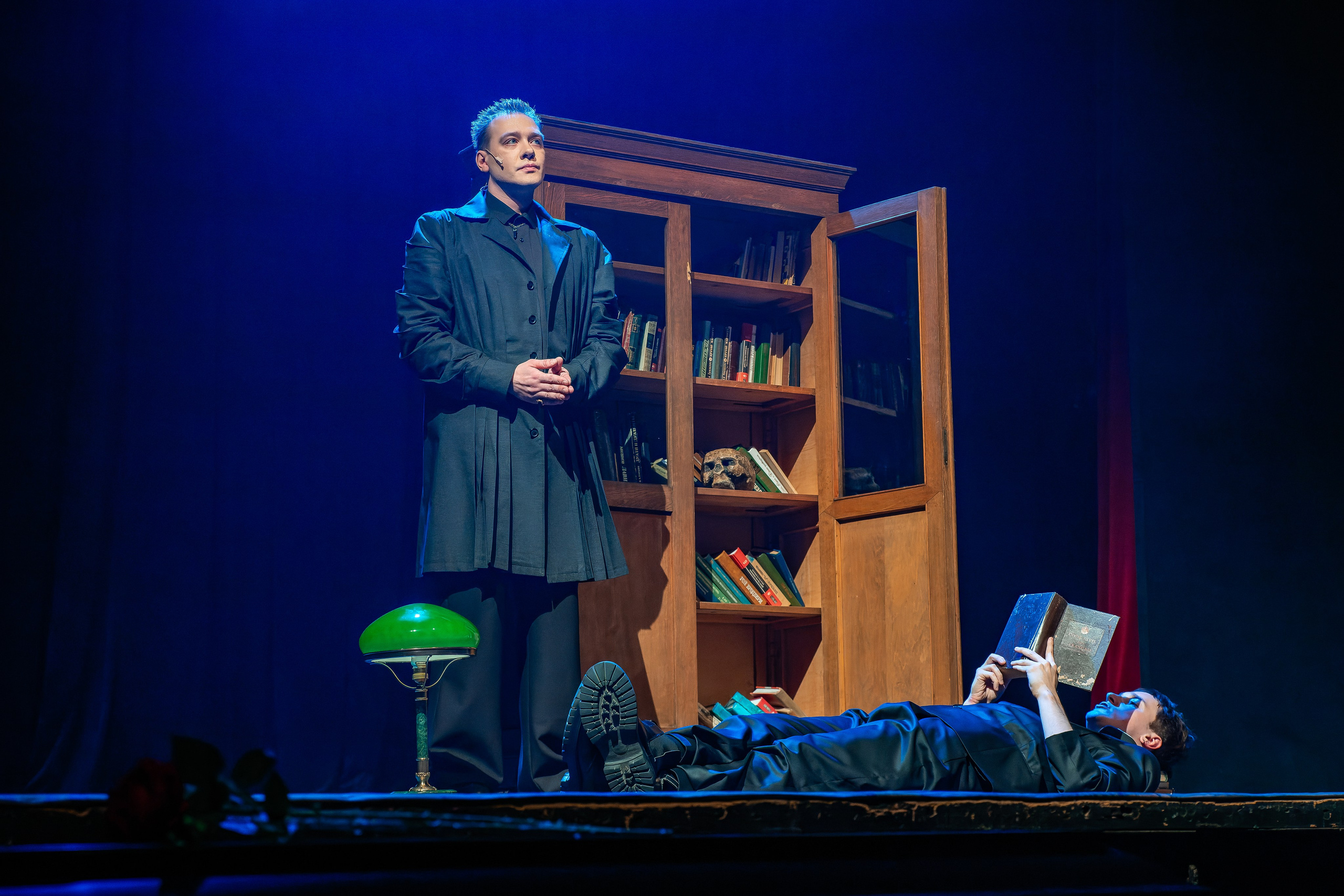 Гамлет, театр на Таганке, реж. Мурат Абукалтинов. Фотограф и режиссер Московко Екатерина