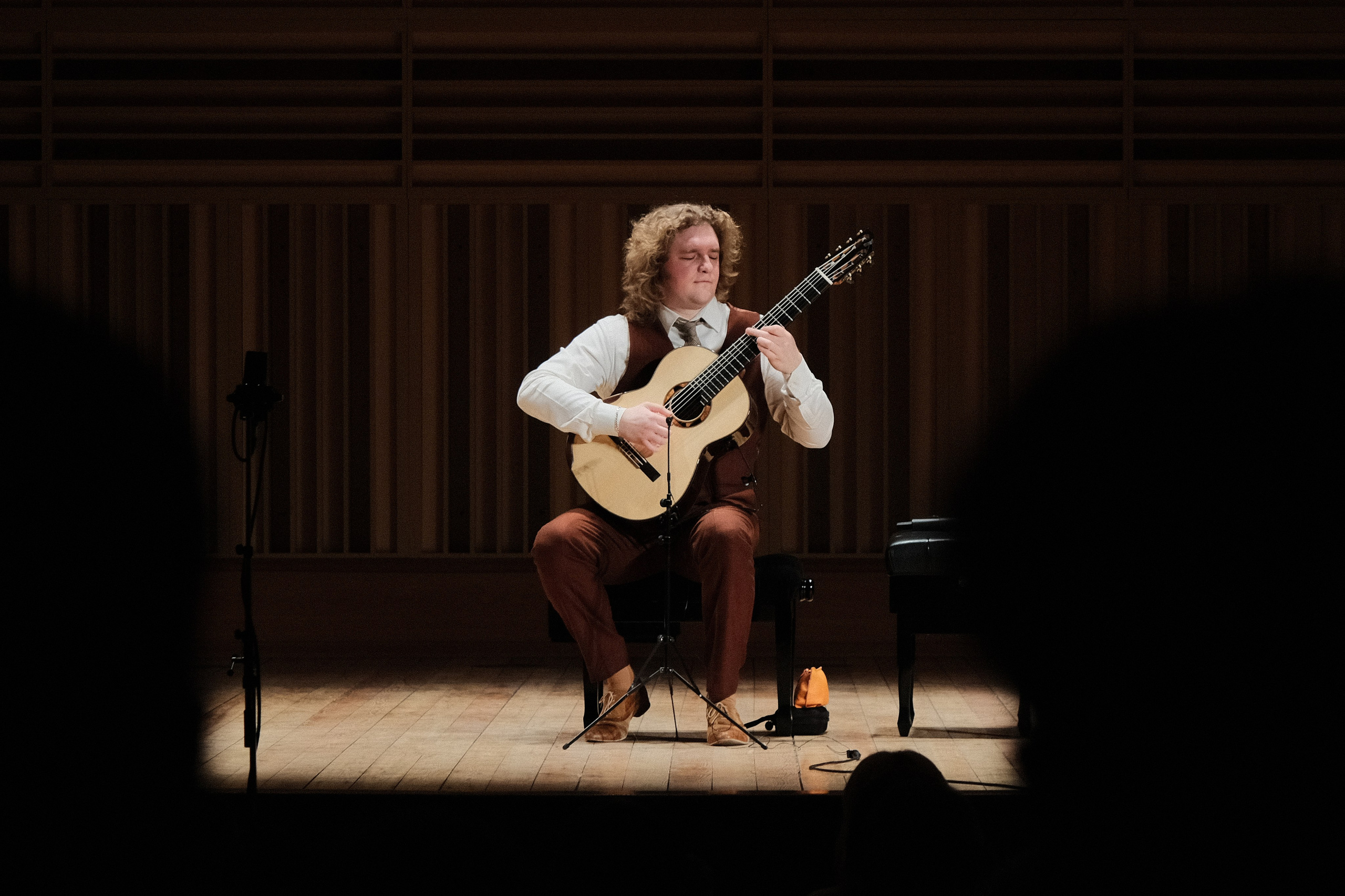 Гитарный концерт Романа Зорькина. Goncharov Tim