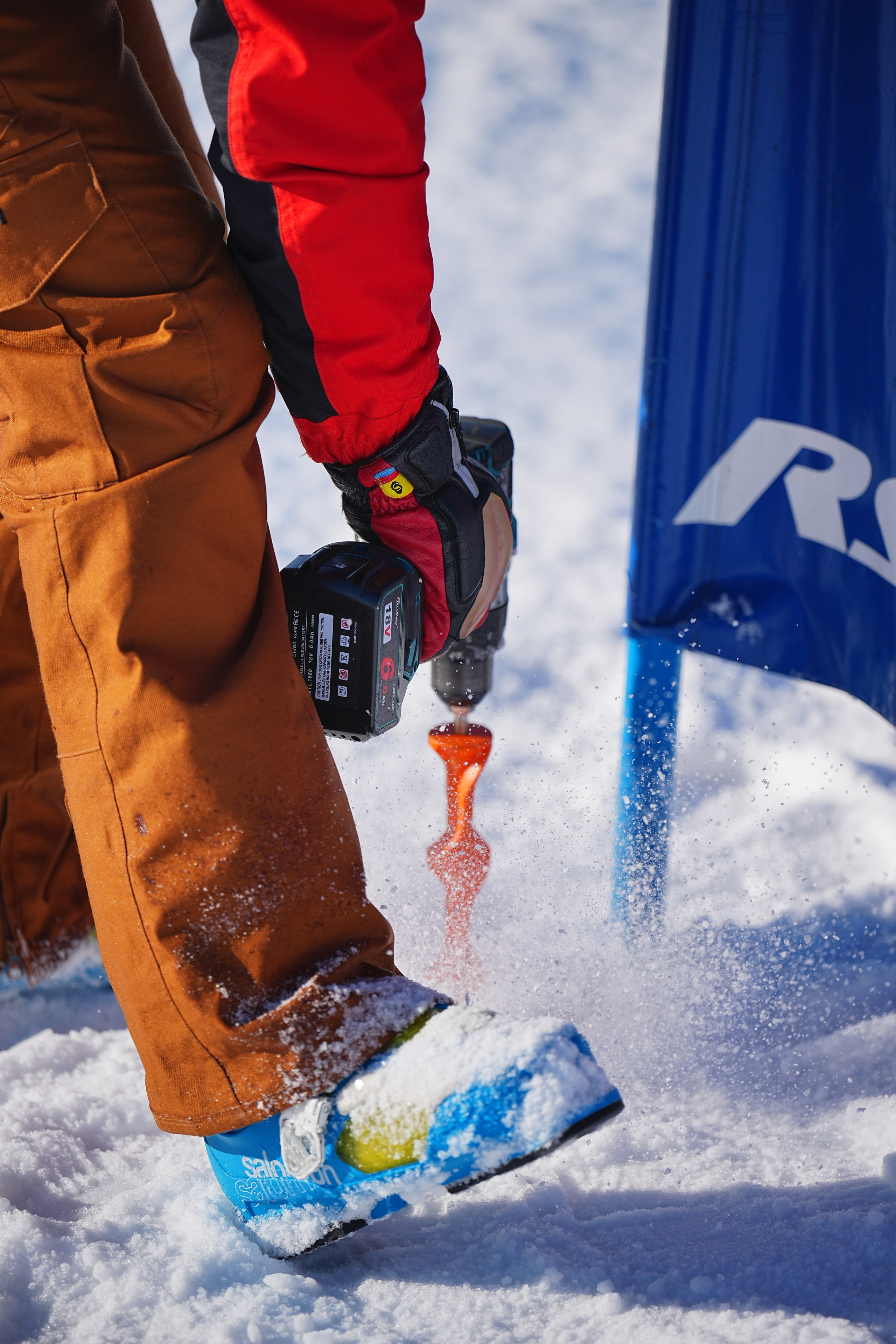 Шуколово. Открытое Первенство МФТИ по горным лыжам. GS, Telemark, 2024. Фотограф Студитский Евгений