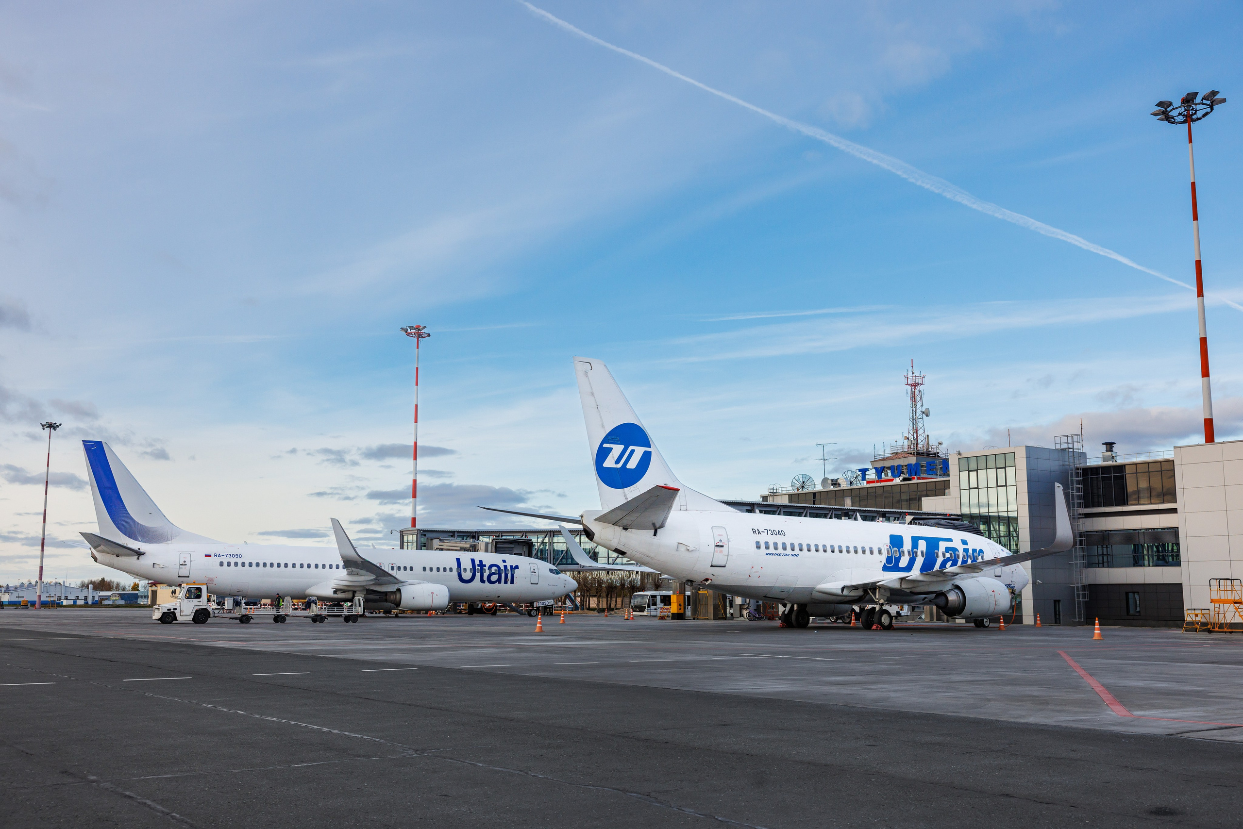 Споттинг аэропорт Рощино. Главная