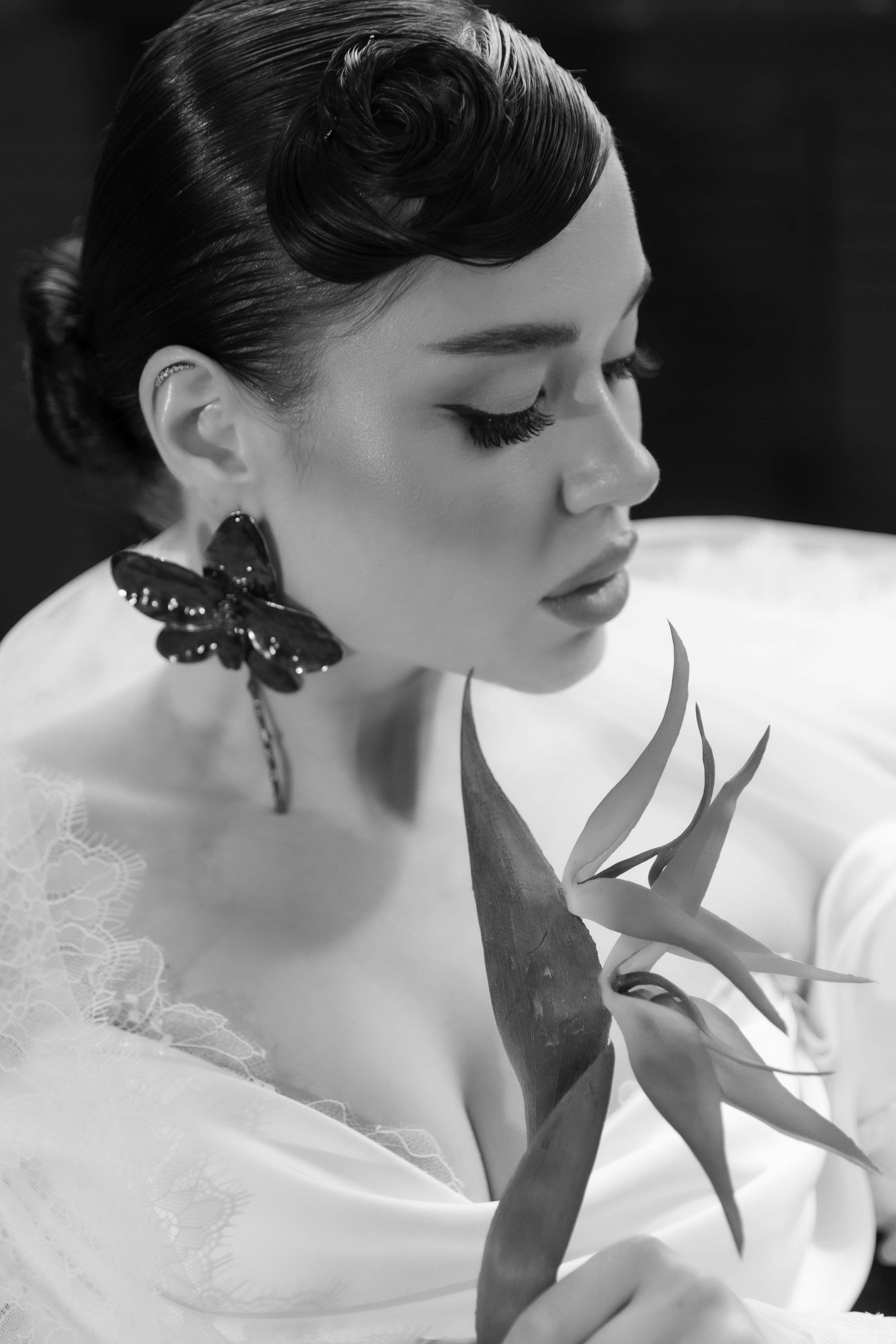 Анна. Я Ира и я фотографирую свадьбы более 10 лет