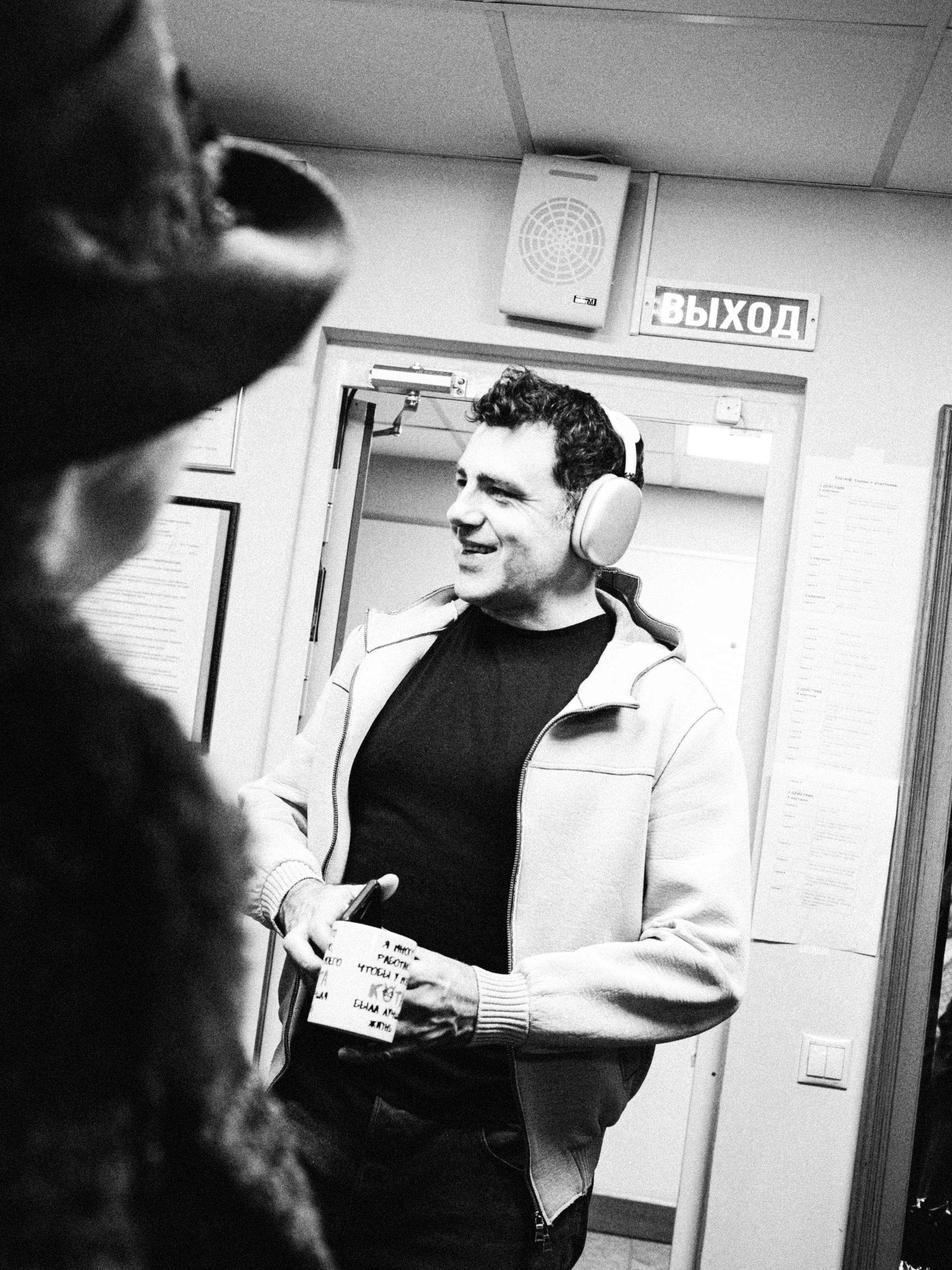 Theatre backstages. Portrait and backstage photographer Nina Crane