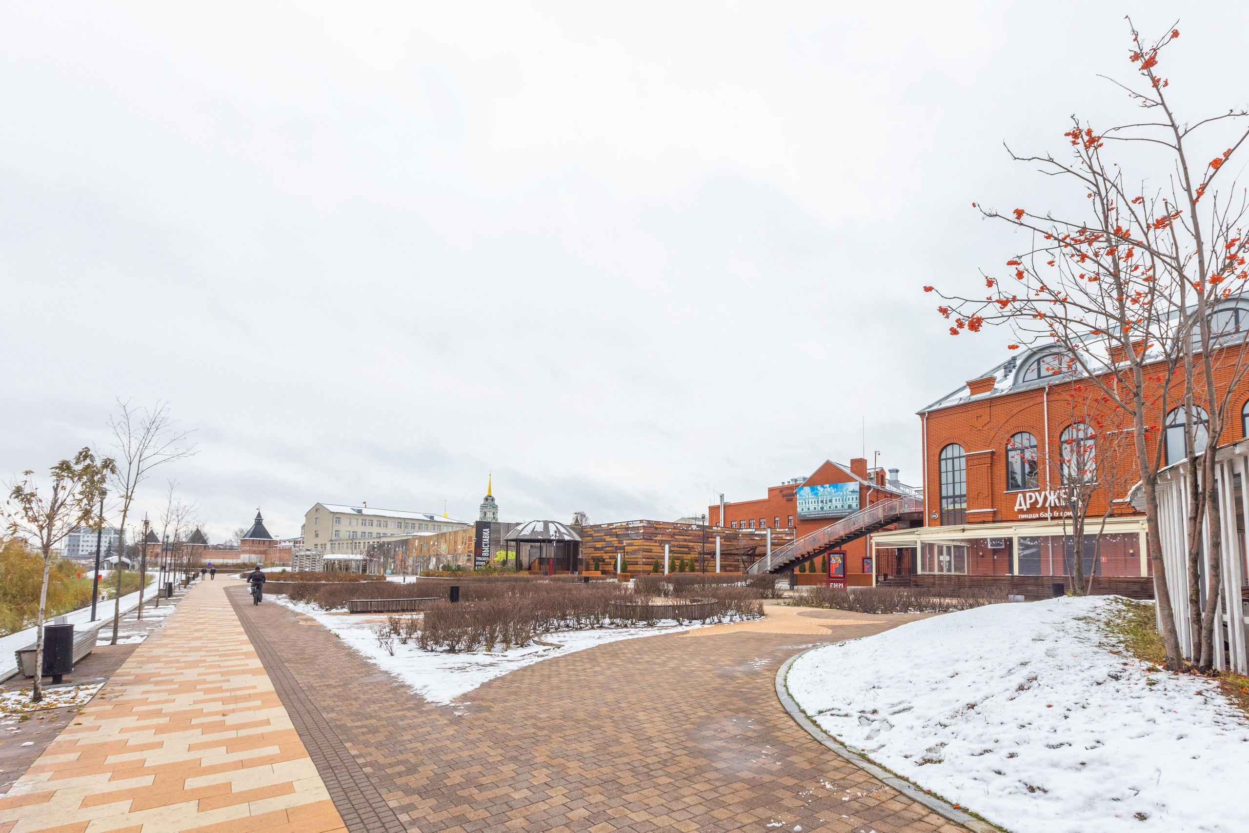 Казанская набережная осенью. Фотограф в Туле Крупский АнДРей. Фотостудия «КАДР71» в Туле