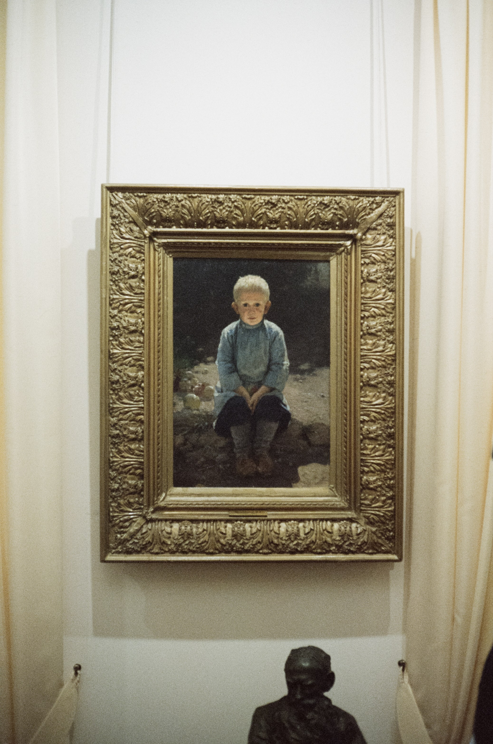 Музей Ярошенко, Кисловодск вечером / SFL 500T — Ricoh 500GS