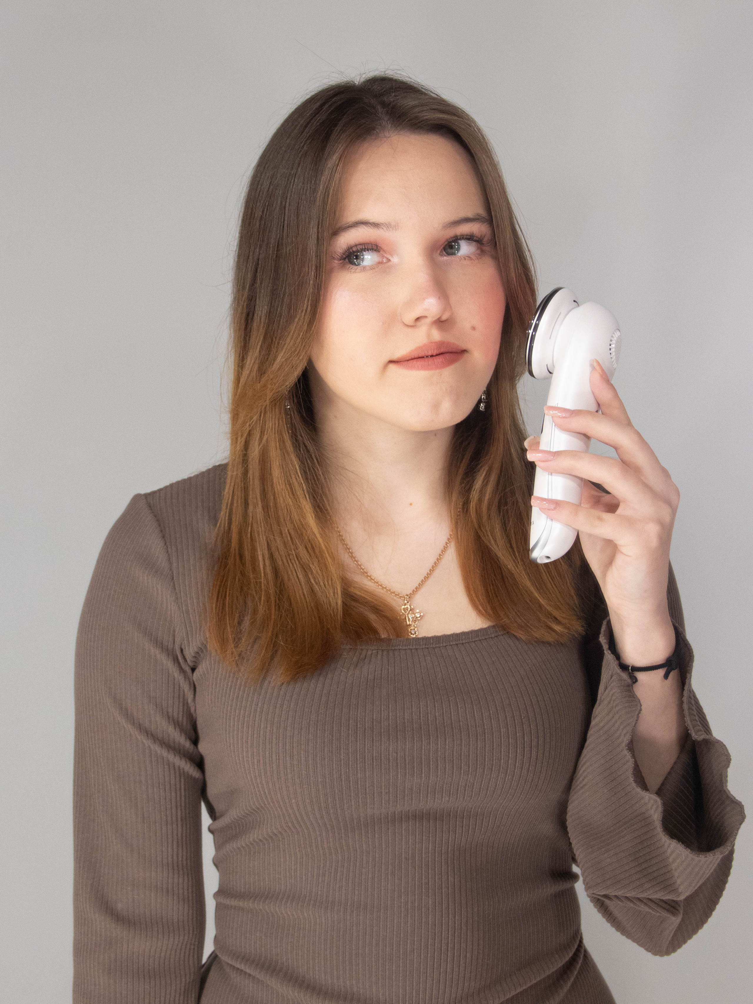 Массажер для лица. «Матрица»