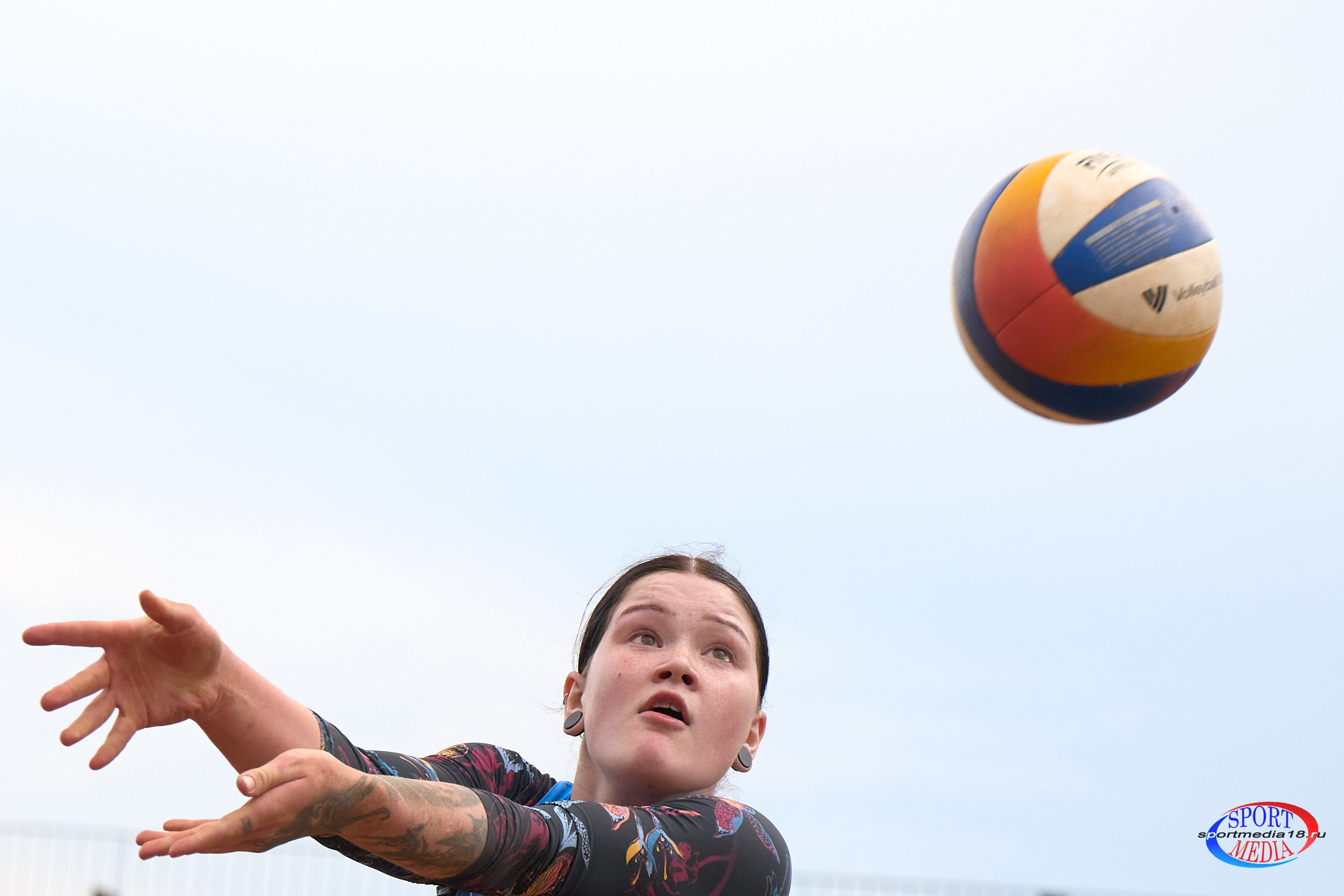 Пляжный волейбол. ПРИВОЛЖСКАЯ ЛИГА MIXT Ижевск 18.05.2025. Спортивный репортажный фотограф в Ижевске Сергей Мерзляков