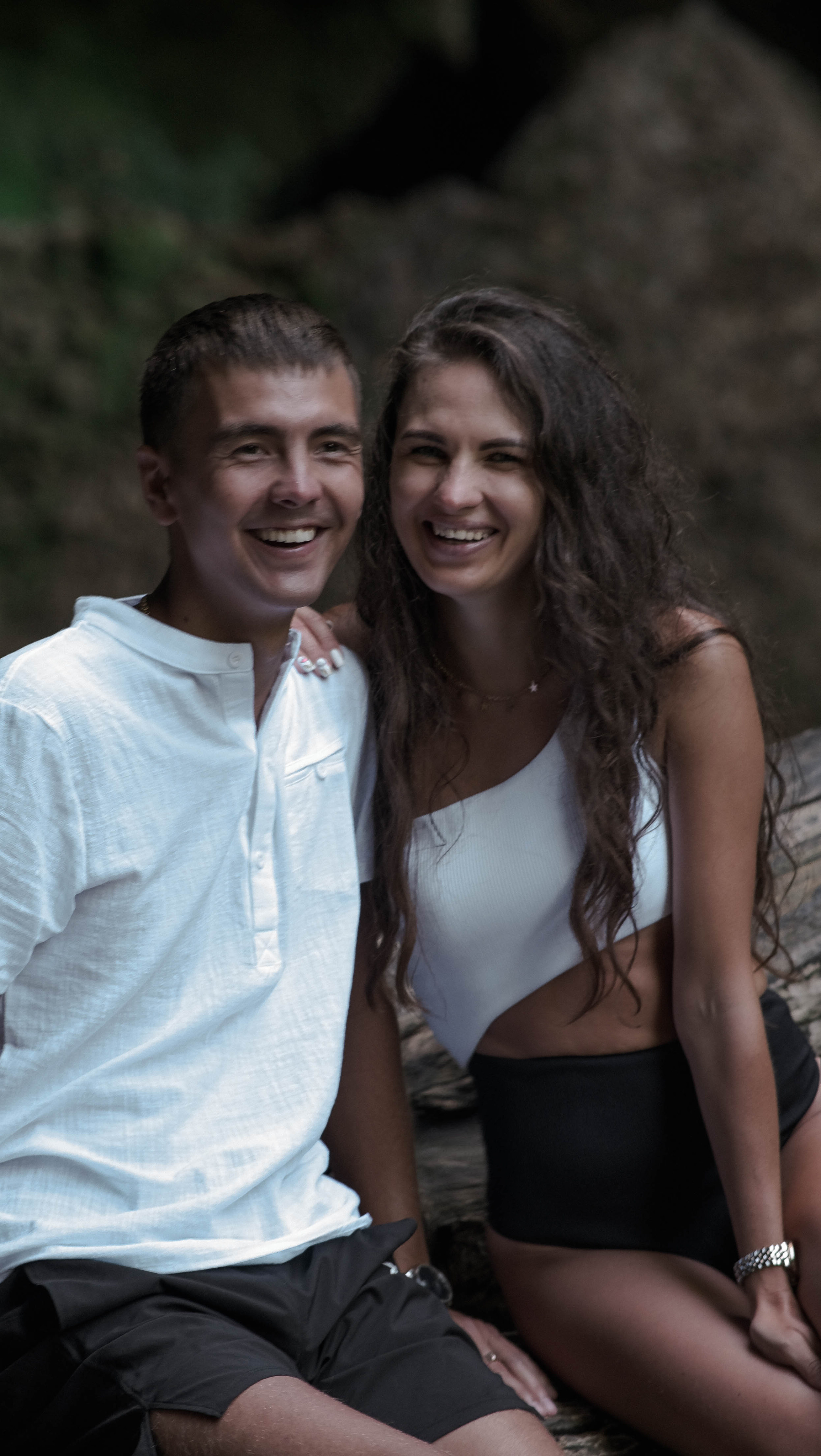 Саша и Влад на водопадах. Главная