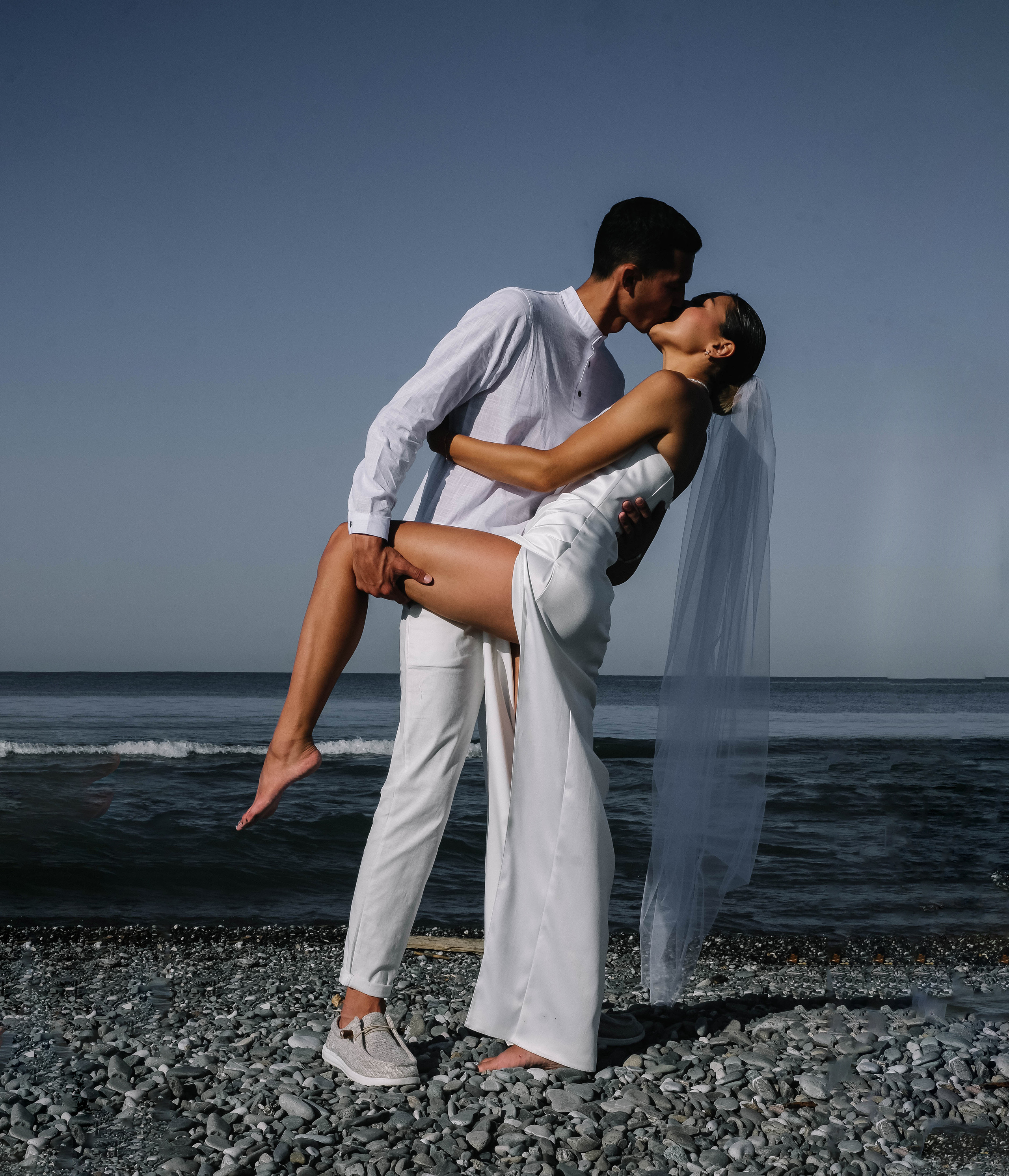 Свадебная фотосессия на море. Главная