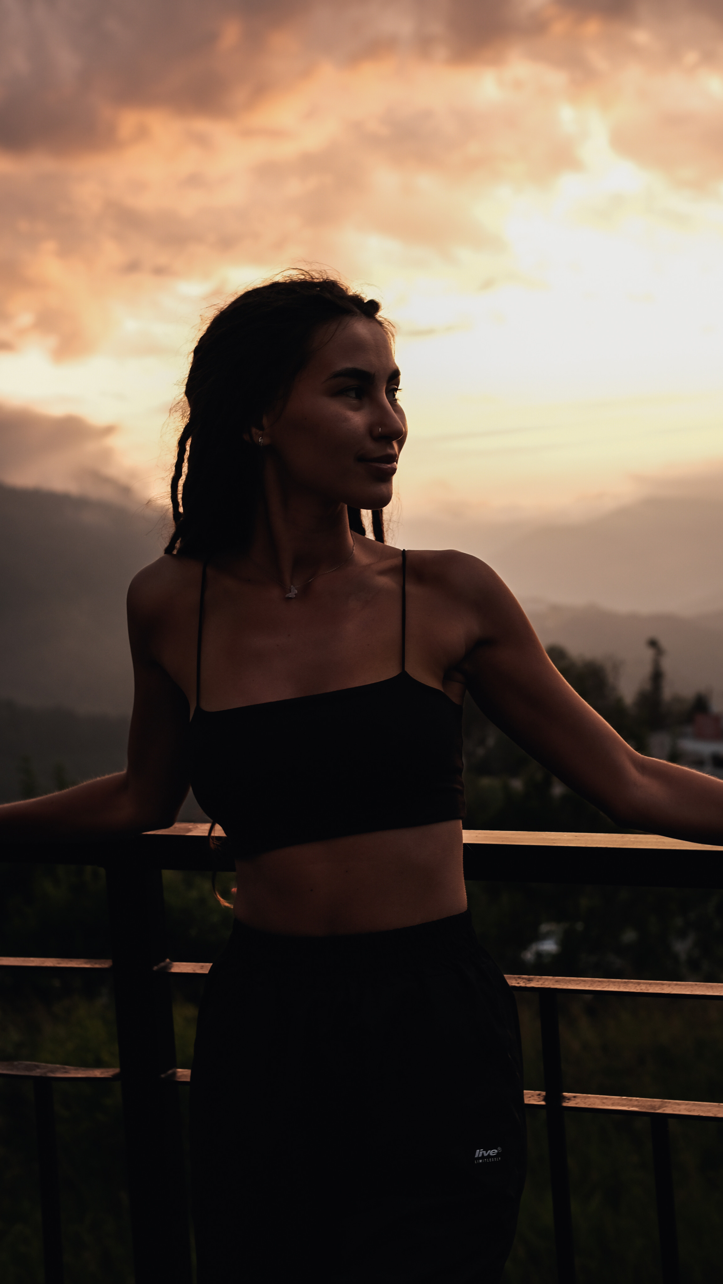 Закат на красной поляне. Главная