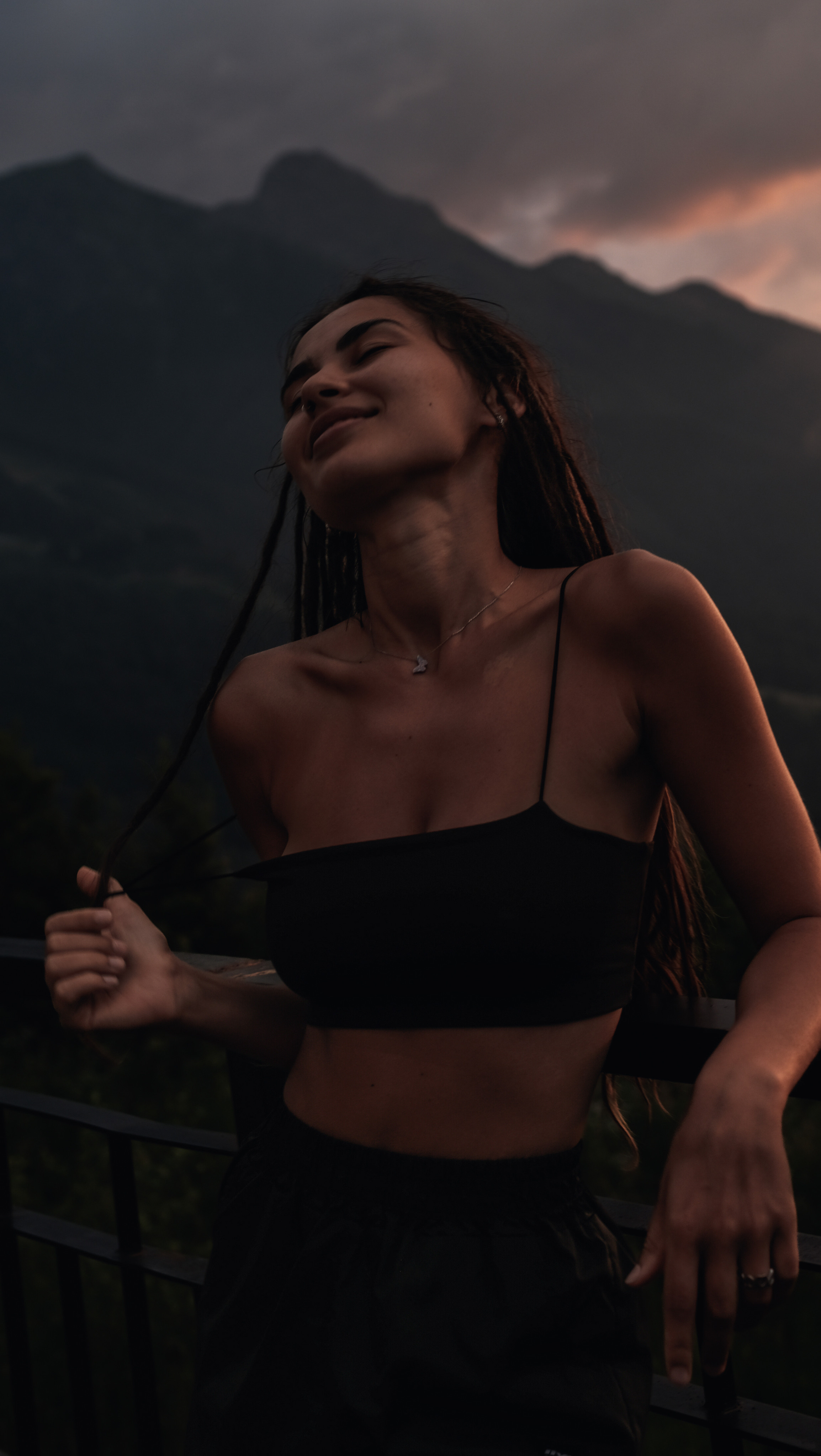 Закат на красной поляне. Главная