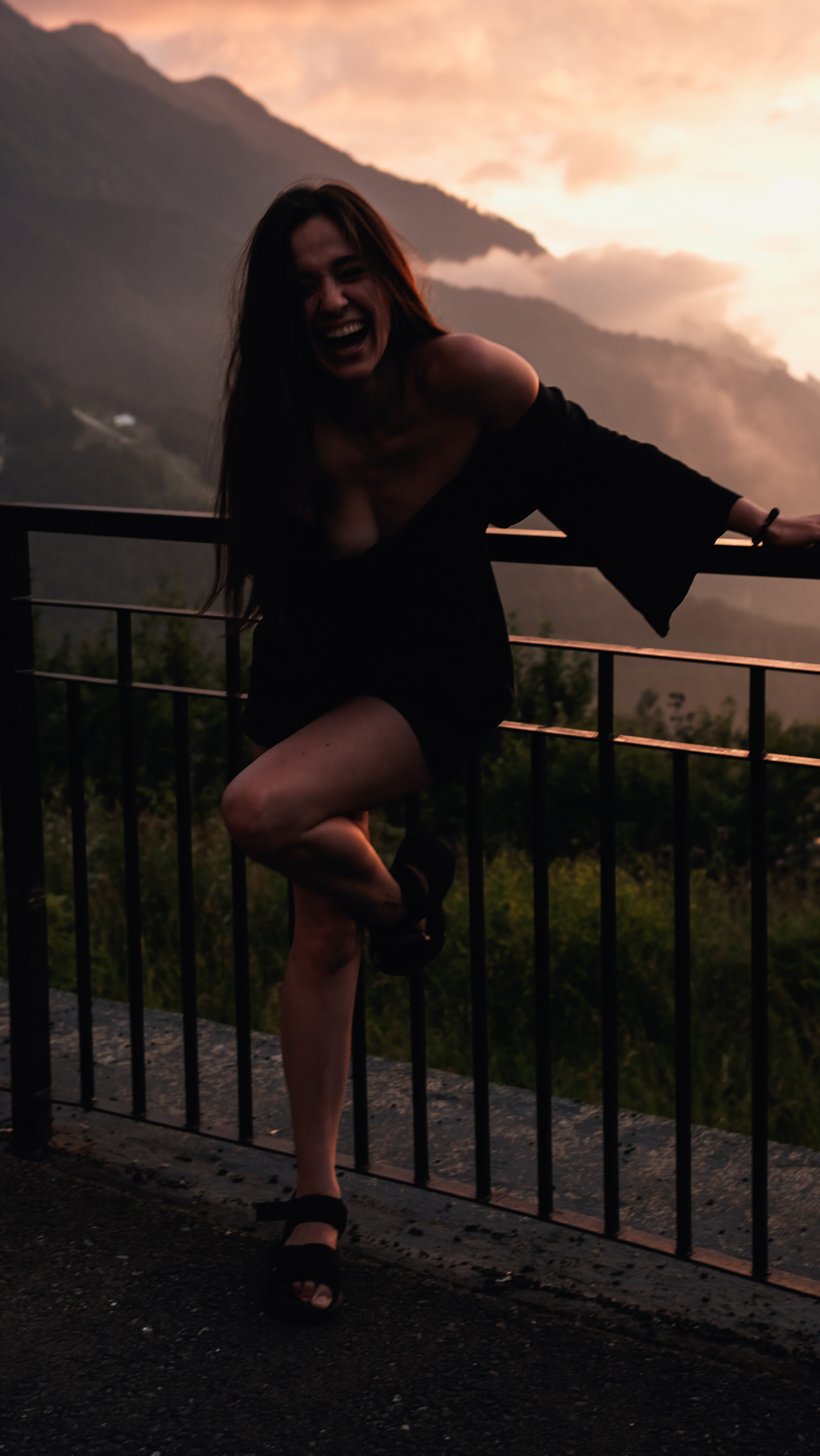 Закат на красной поляне. Главная