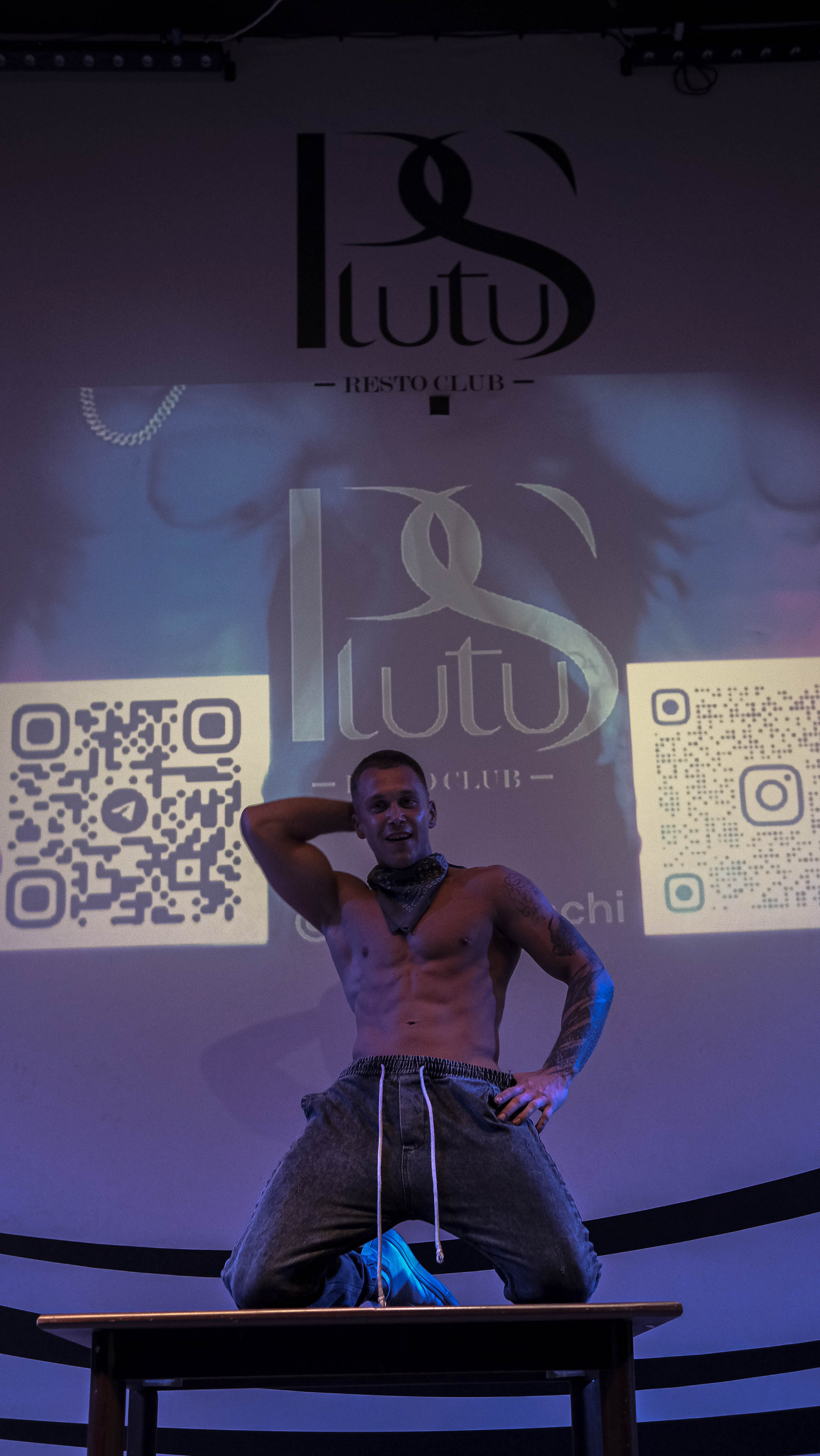 Мужское танцевальное шоу. Главная