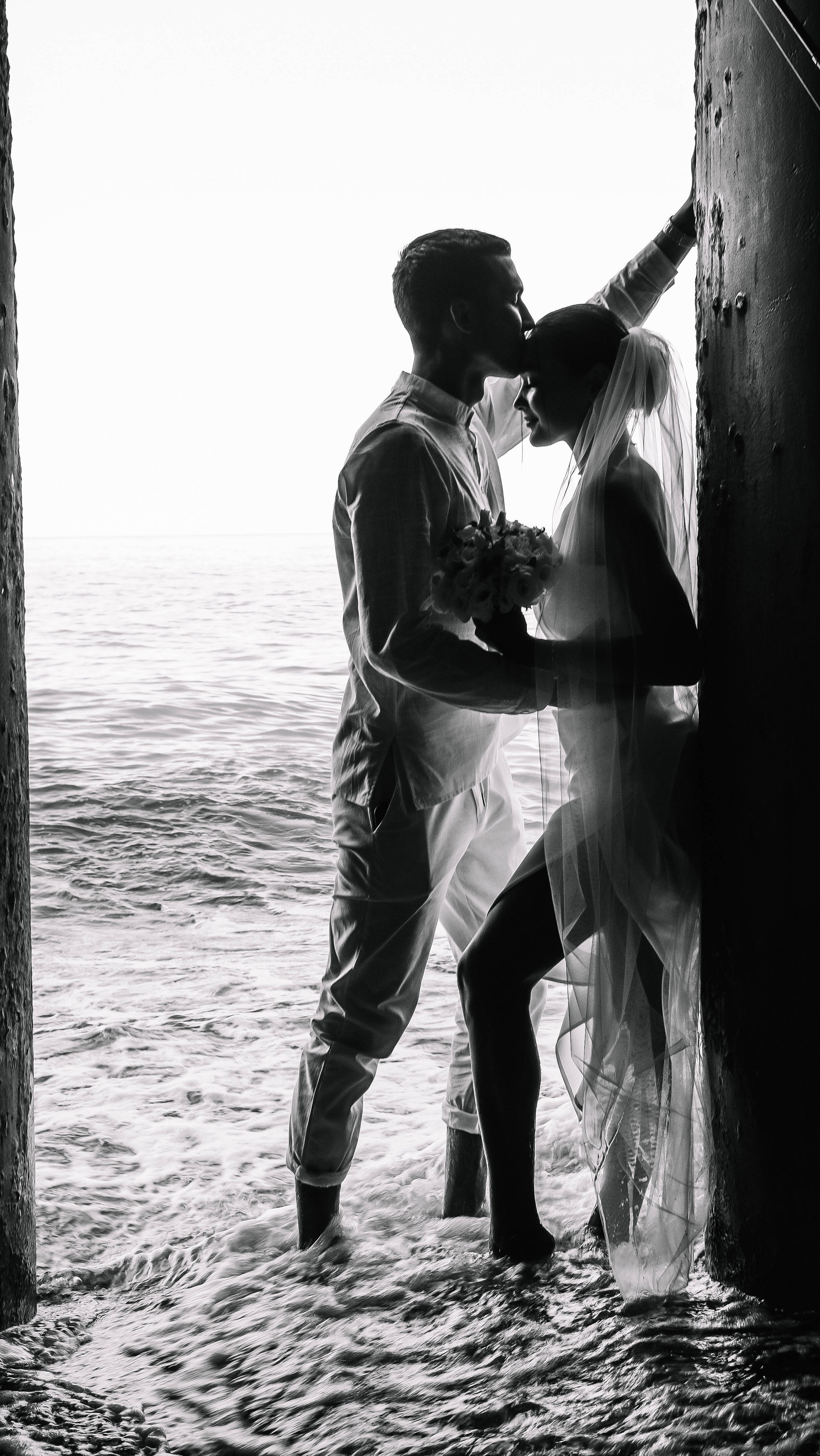 Свадебная фотосессия на море. Главная