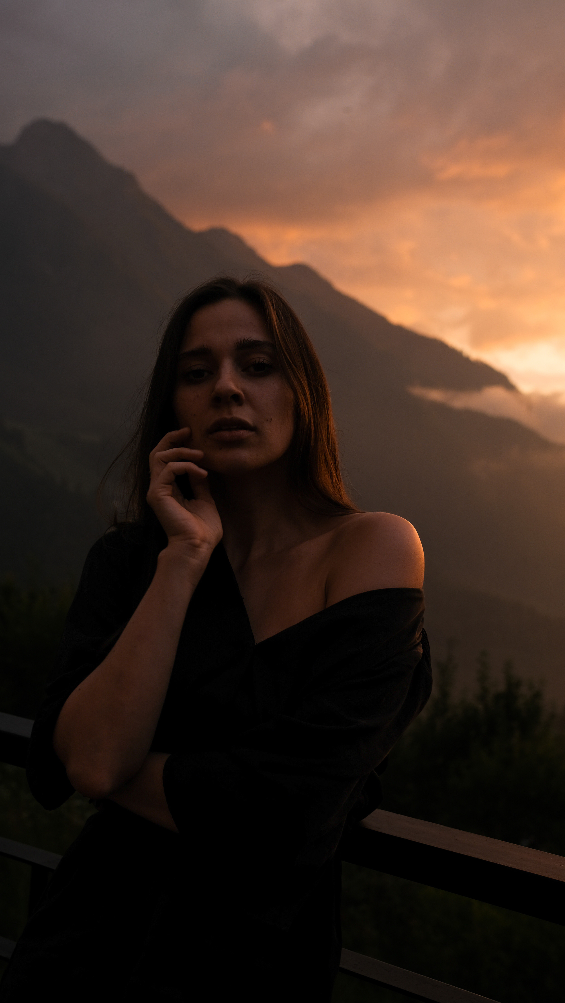 Закат на красной поляне. Главная