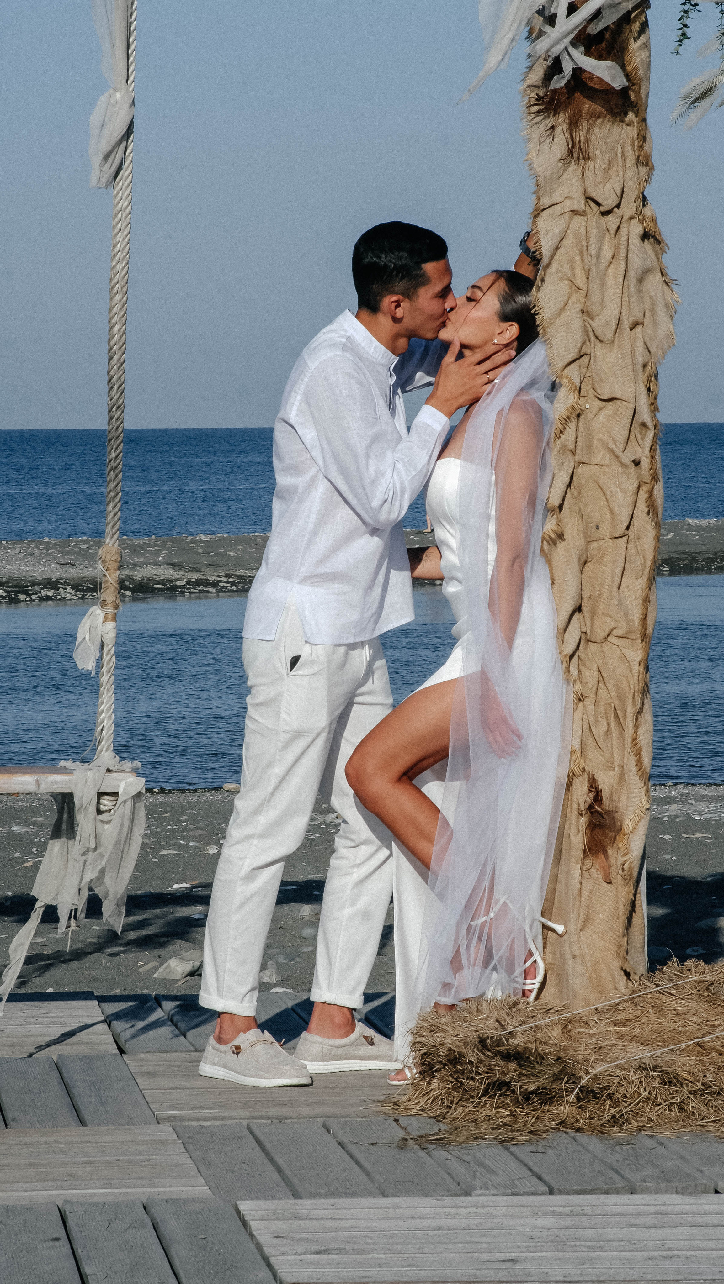 Свадебная фотосессия на море. Главная