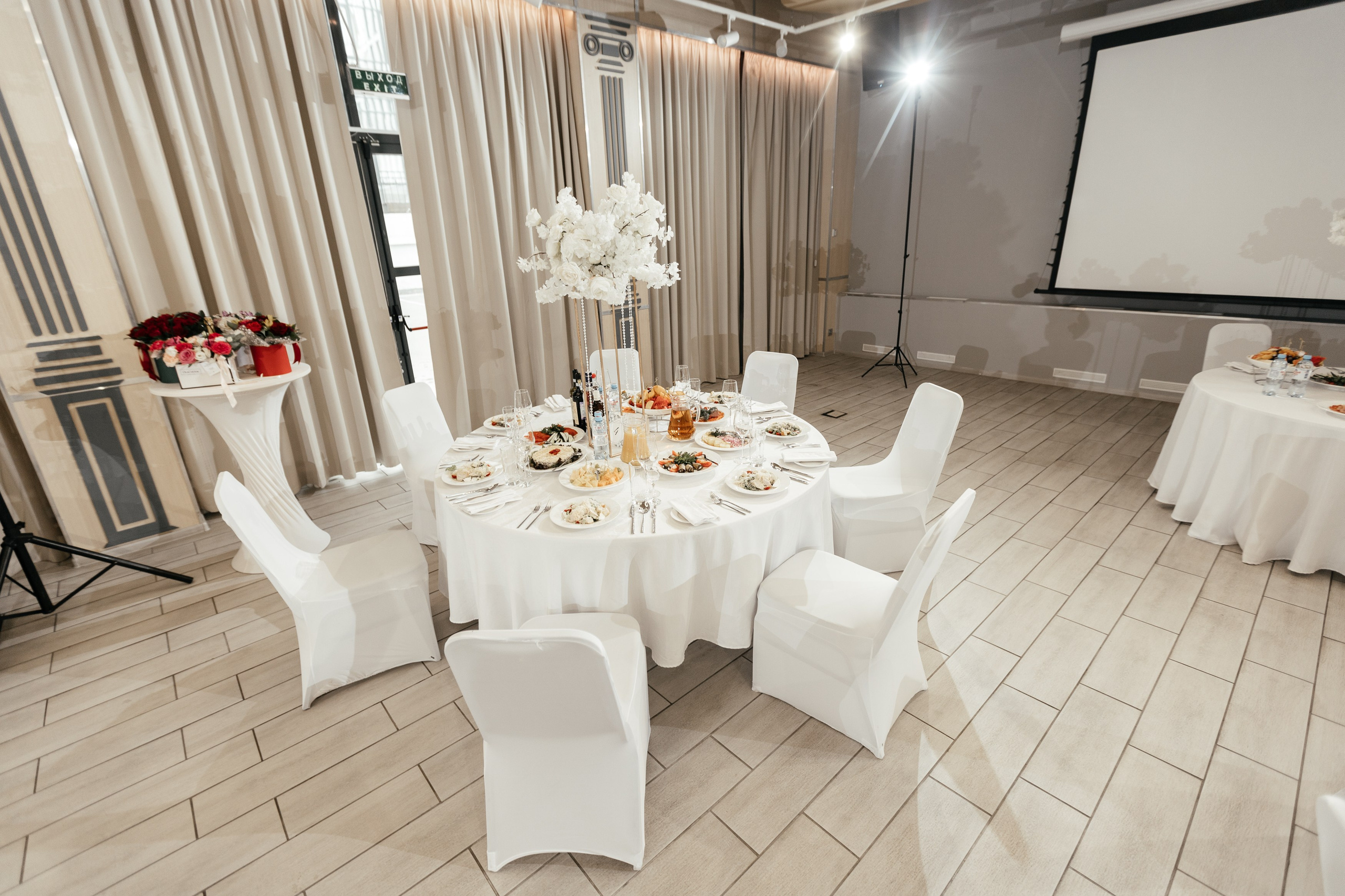 Свадебный фотограф Уфа — Руслан ГабдлисламовЖивые эмоции, красивые кадры, воспоминания на всю жизнь.Работаю по всей Республике Башкортоста. Свадебный фотограф Уфа Руслан Габдлисламов