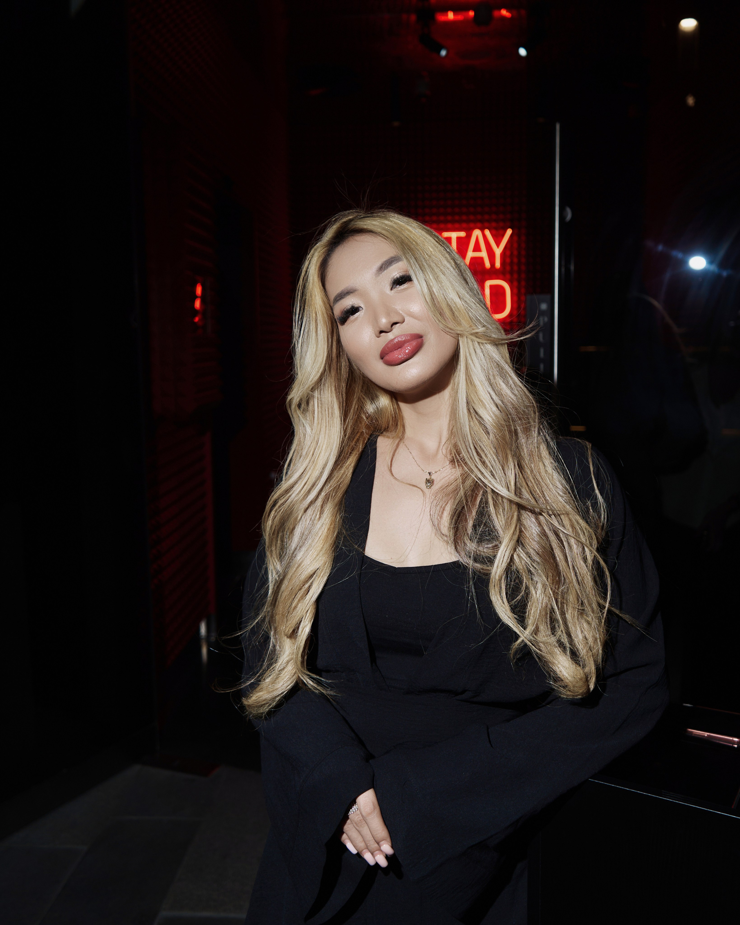 HOOKAH PLACE (reportage). NOIZOMAX Художественный фотограф в Дубай