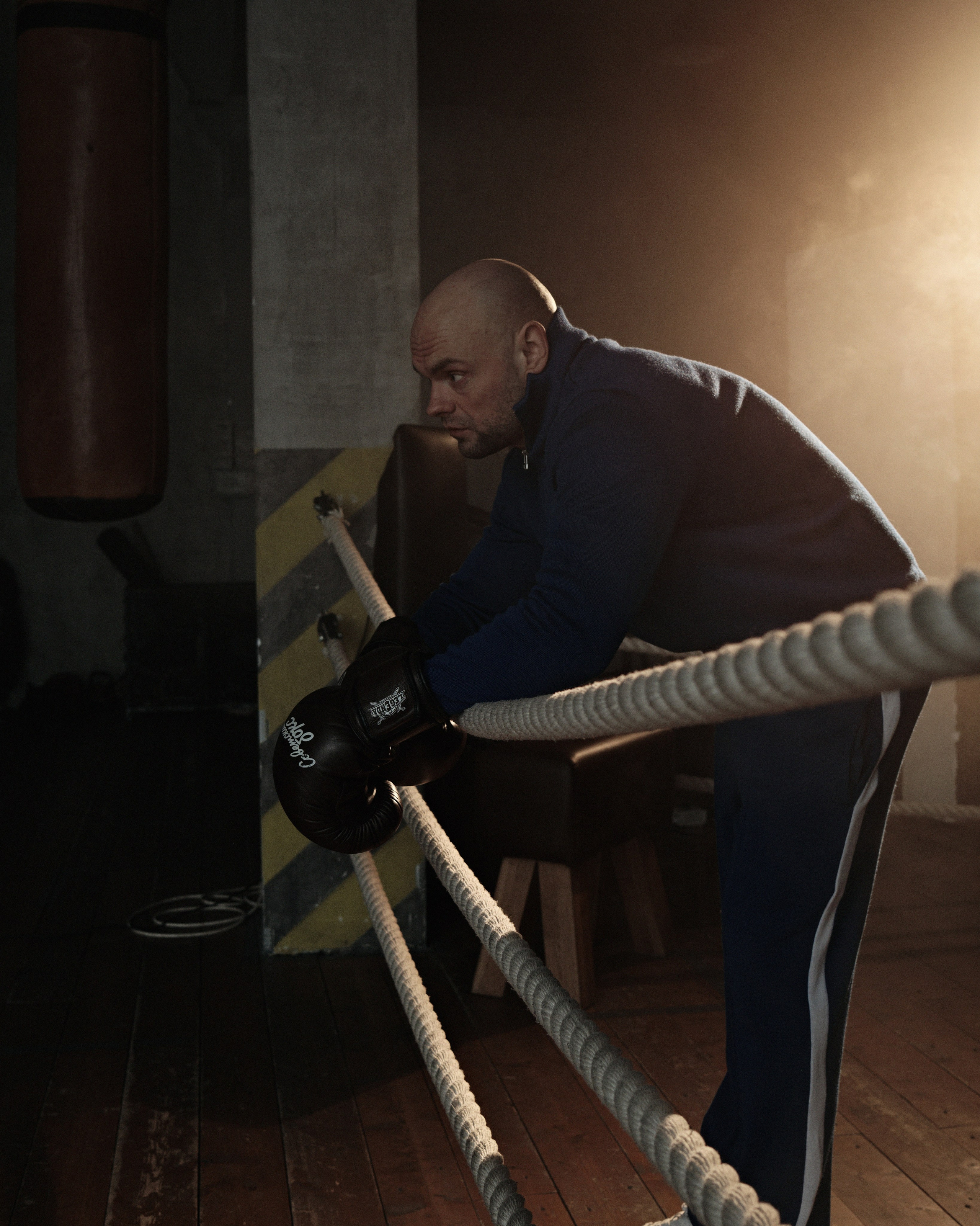 BOX. NOIZOMAX Художественный фотограф в Дубай