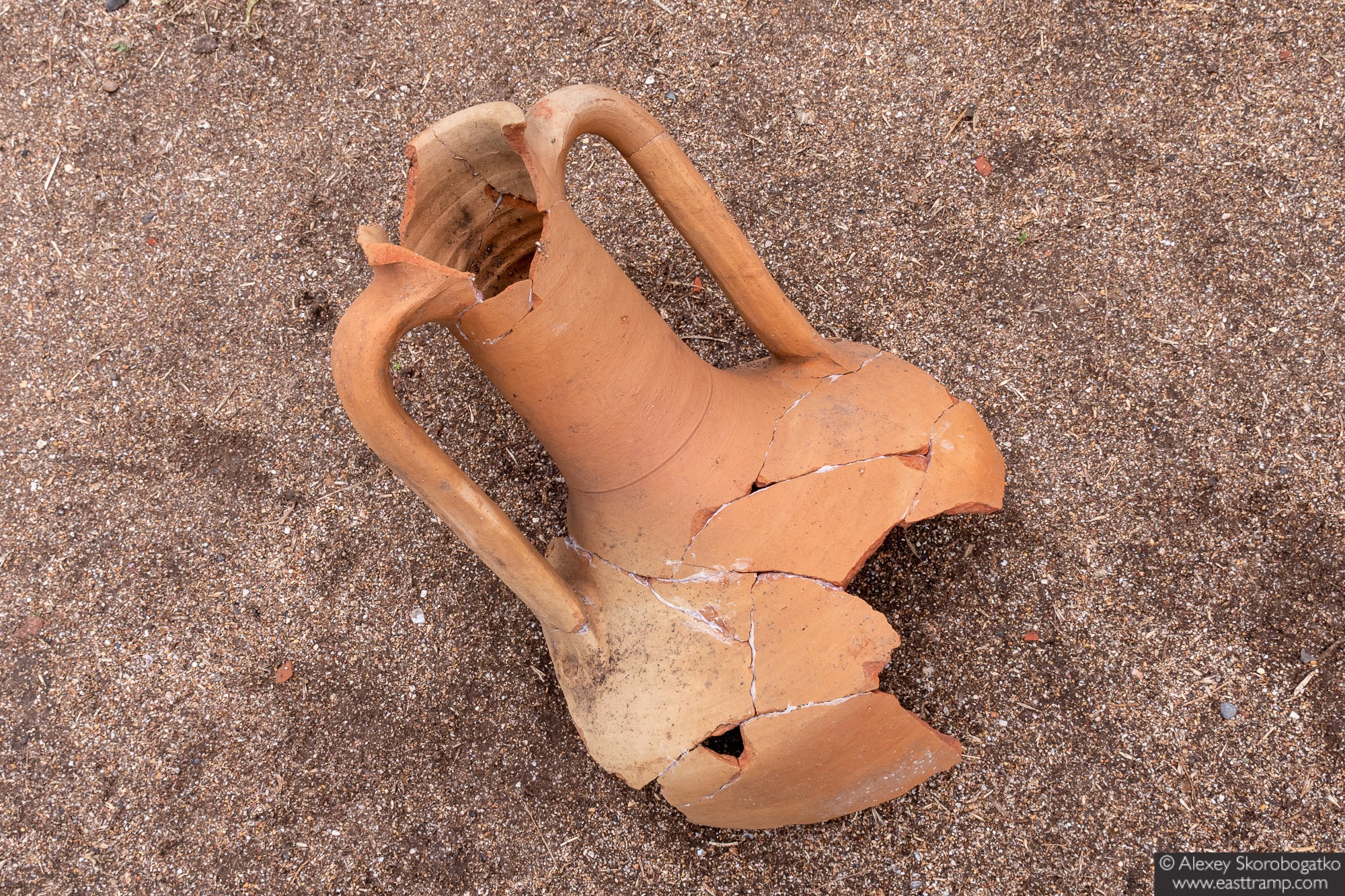 Археологические раскопки некрополя Кыз-Аул в Крыму. Фотограф Алексей Скоробогатько