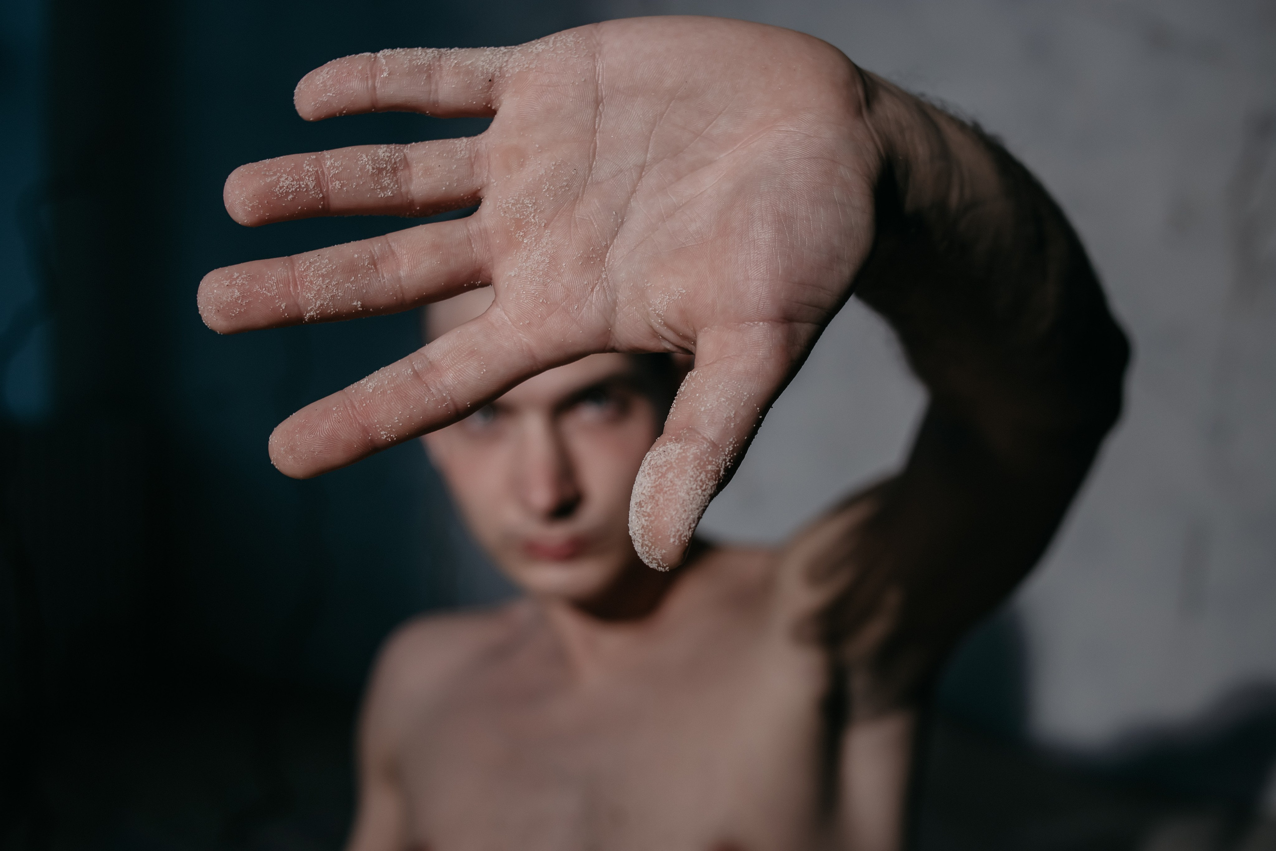 Евгений. Фото в песке. Фотограф Регина Крикунова г. Красноярск