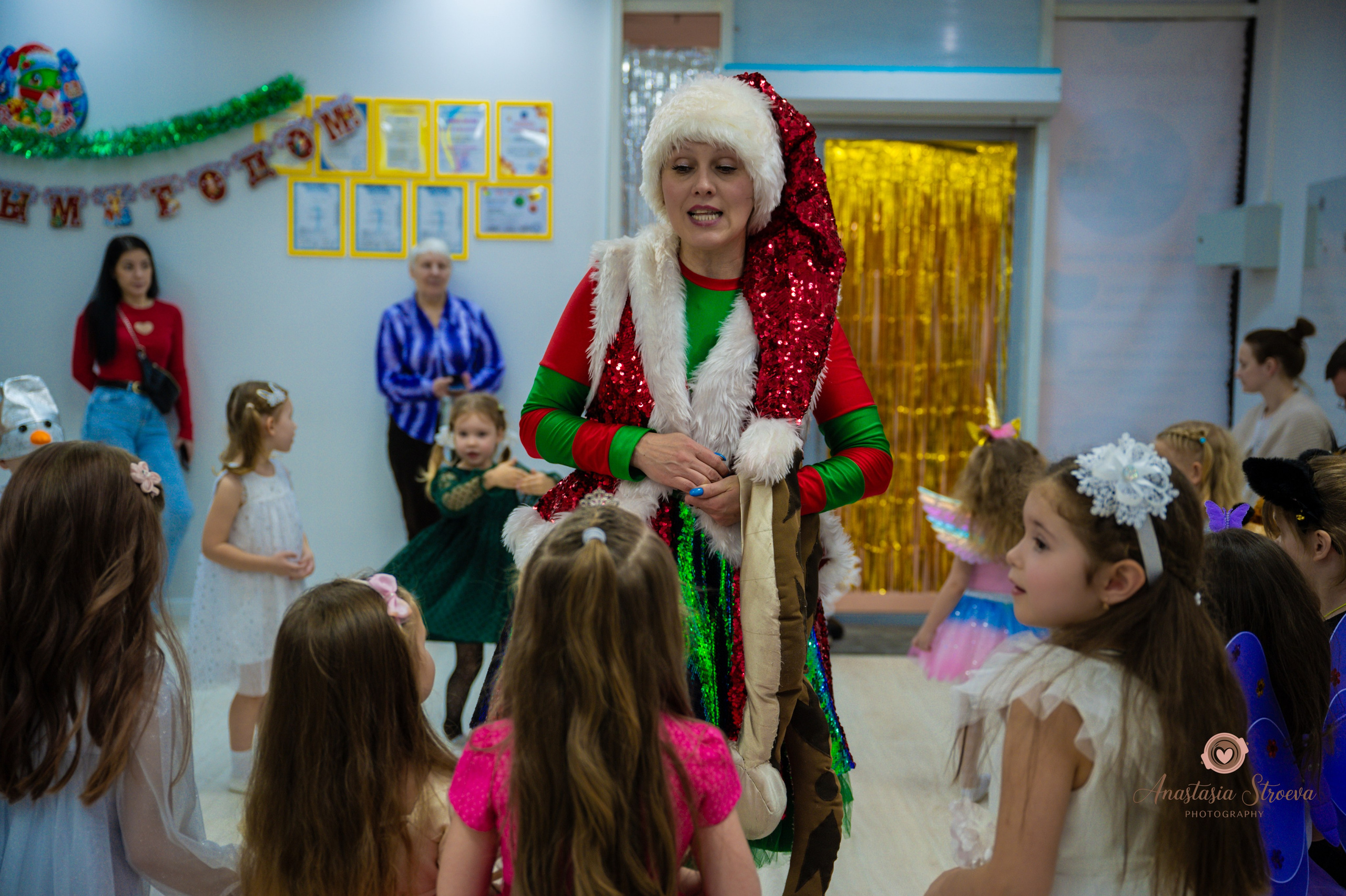 Новый год в танцах. Семейный и детский фотограф в Королеве, Москве и Московской области Строева Анастасия