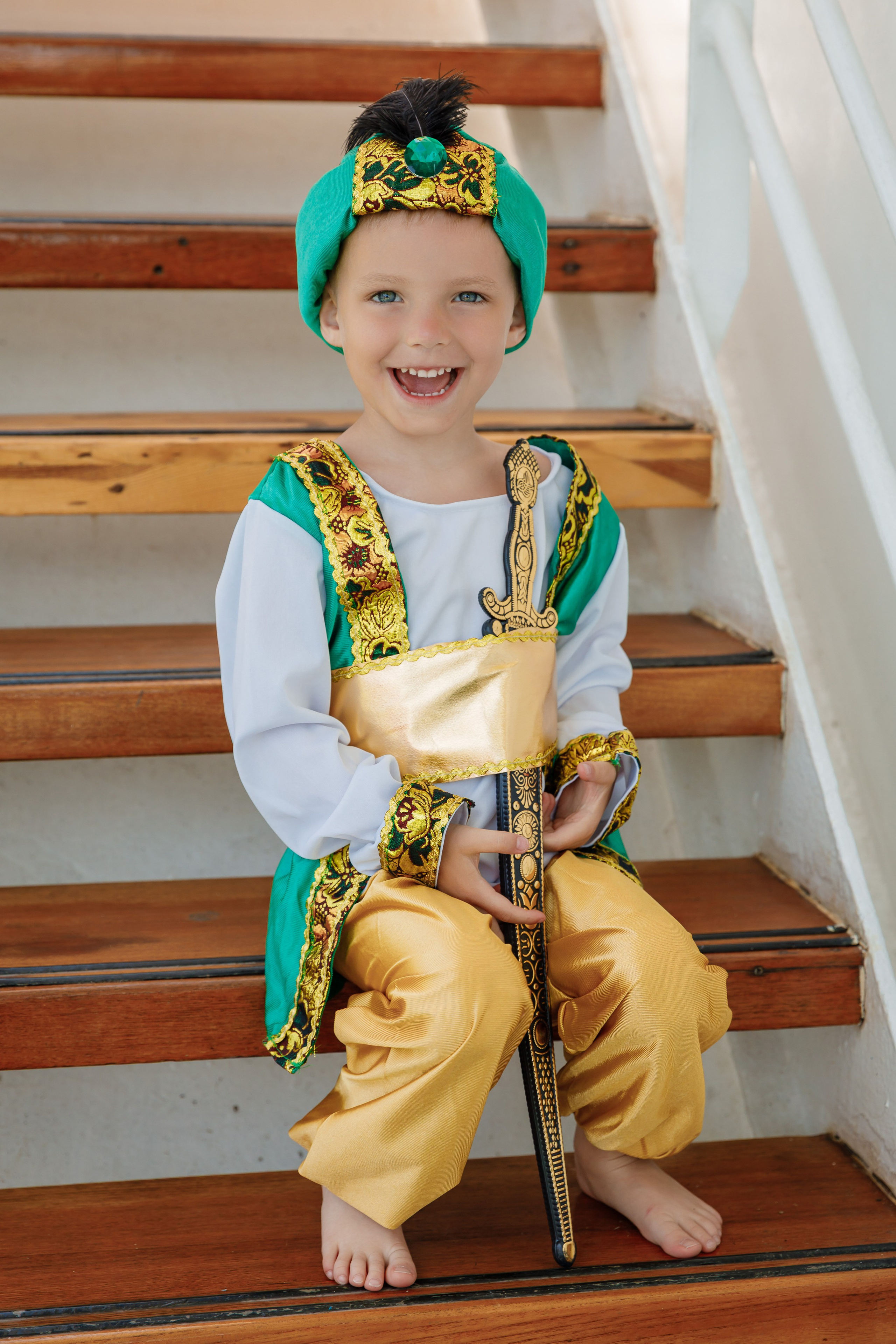 Платья. Фото департамент круизного лайнера Астория Гранде