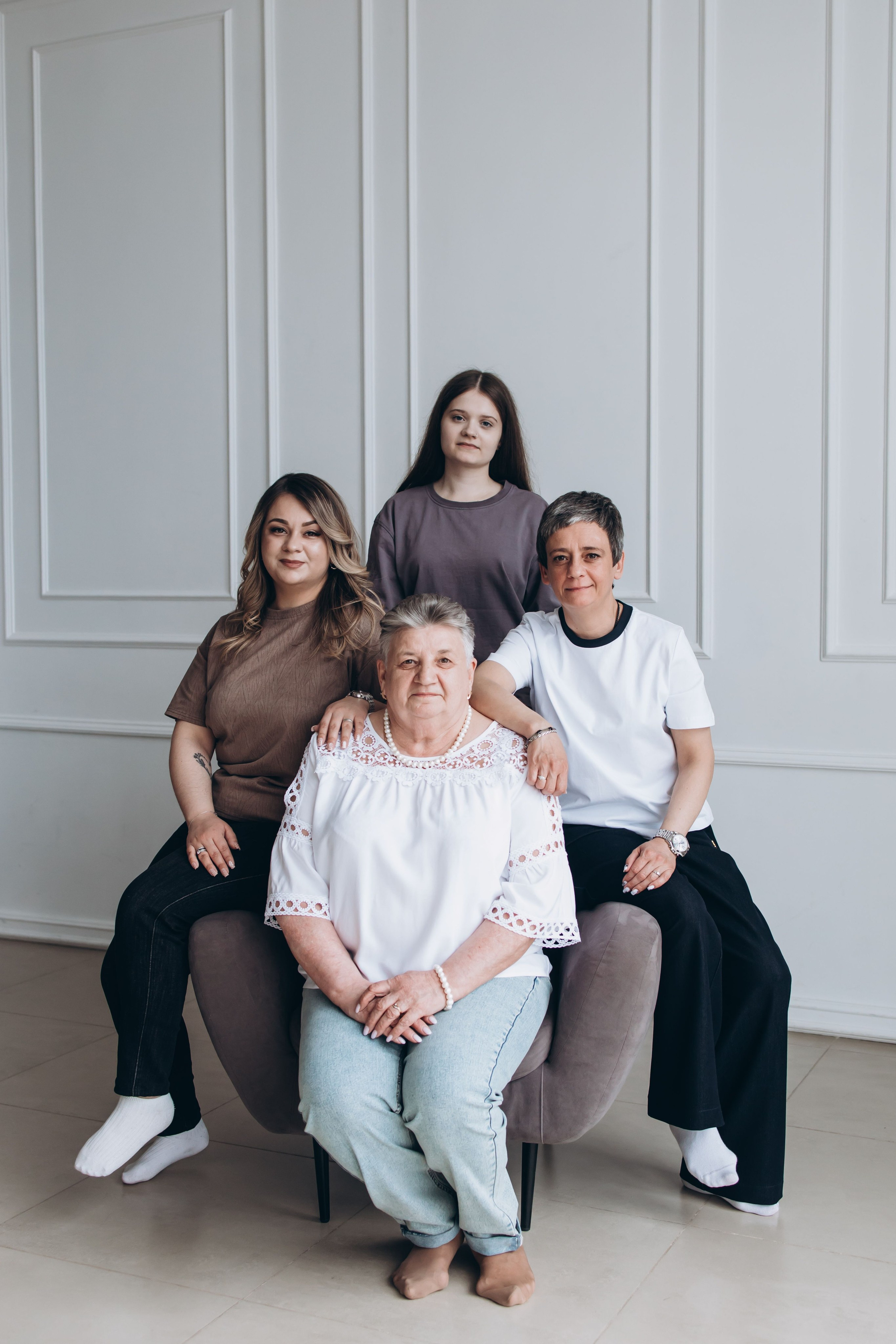 Бабушка и все самые родные рядом. Семейный фотограф Нижневартовск Тюмень Ефимова Ирина