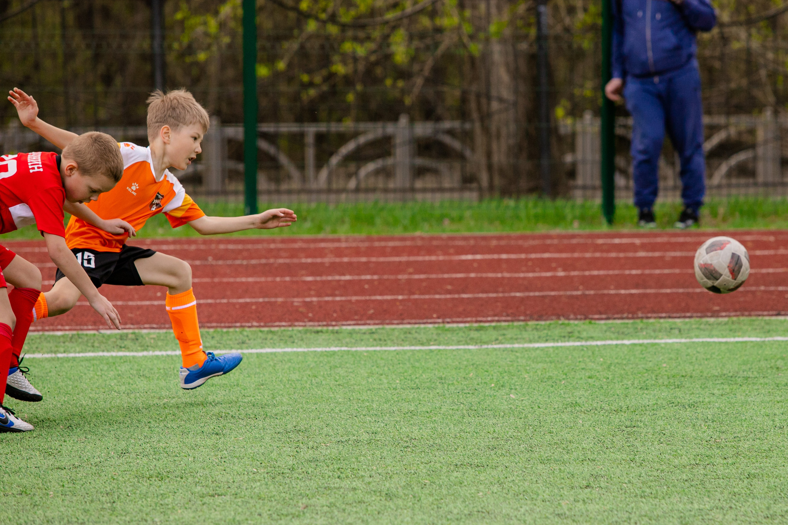 Футбол «Метеор». Репортажный и портретный фотограф в Екатеринбурге Гизатуллин Марат