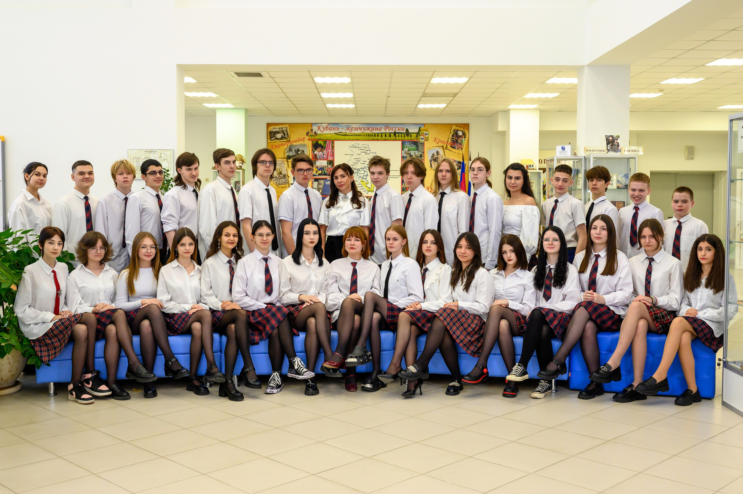 Фотосессия для выпускного альбома Краснодар школа 102 9 м класс. Вячеслав Скрипник Фотограф Краснодар