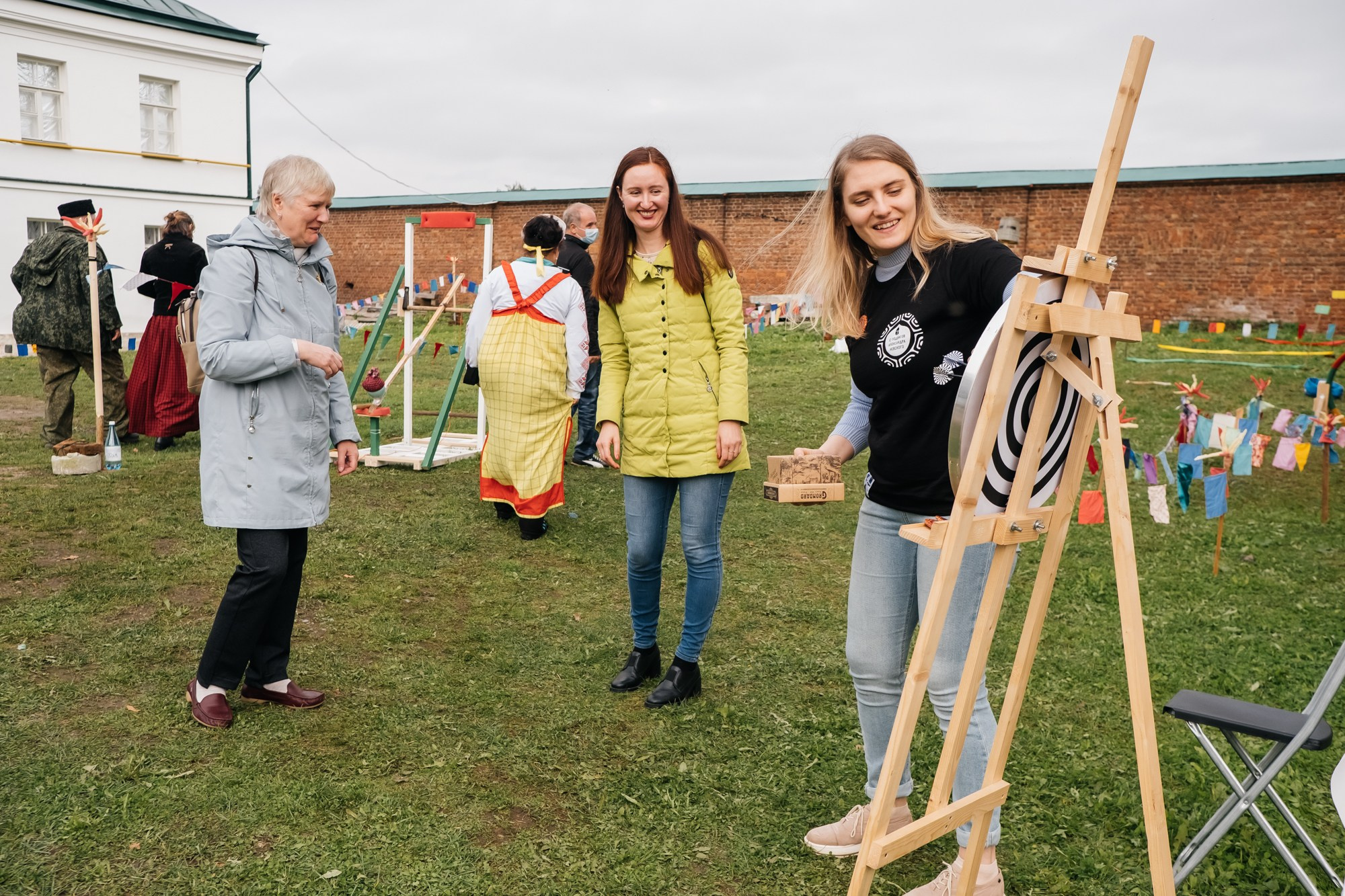 Всероссийский форум «12 подвигов Александра Невского» | Старая Ладога 2021. Репортажный фотограф в Санкт-Петербурге СПБ Алиса Ческидова на ваше мероприятие