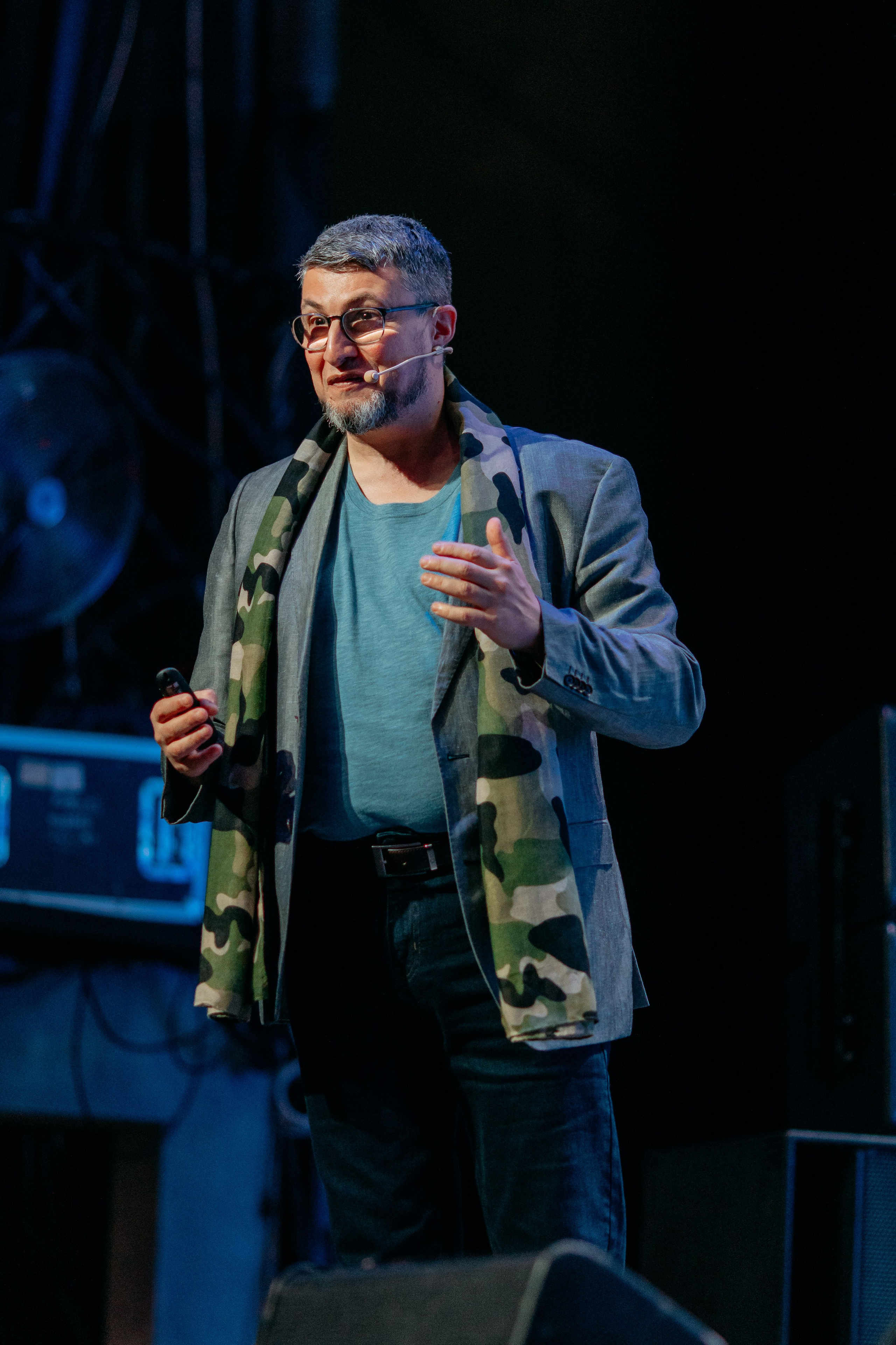 Форум. Фото и видео съемка. Андрей Ионов