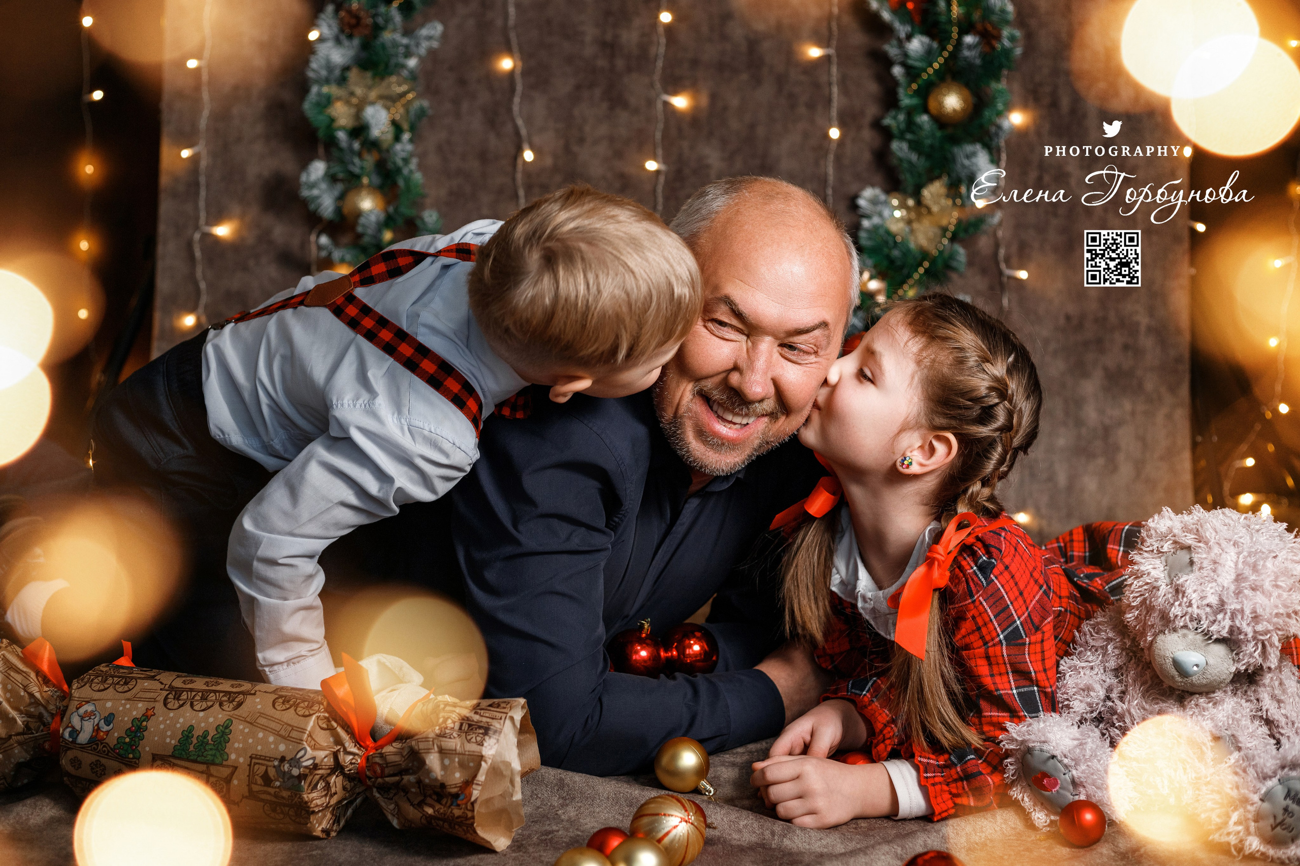 Моя студия. Фото проект Новогодняя открытка. Ноябрь 2023 г. Фотограф Пермь. Свадьбы. Семья и дети, школа, д. сад. Фотокниги