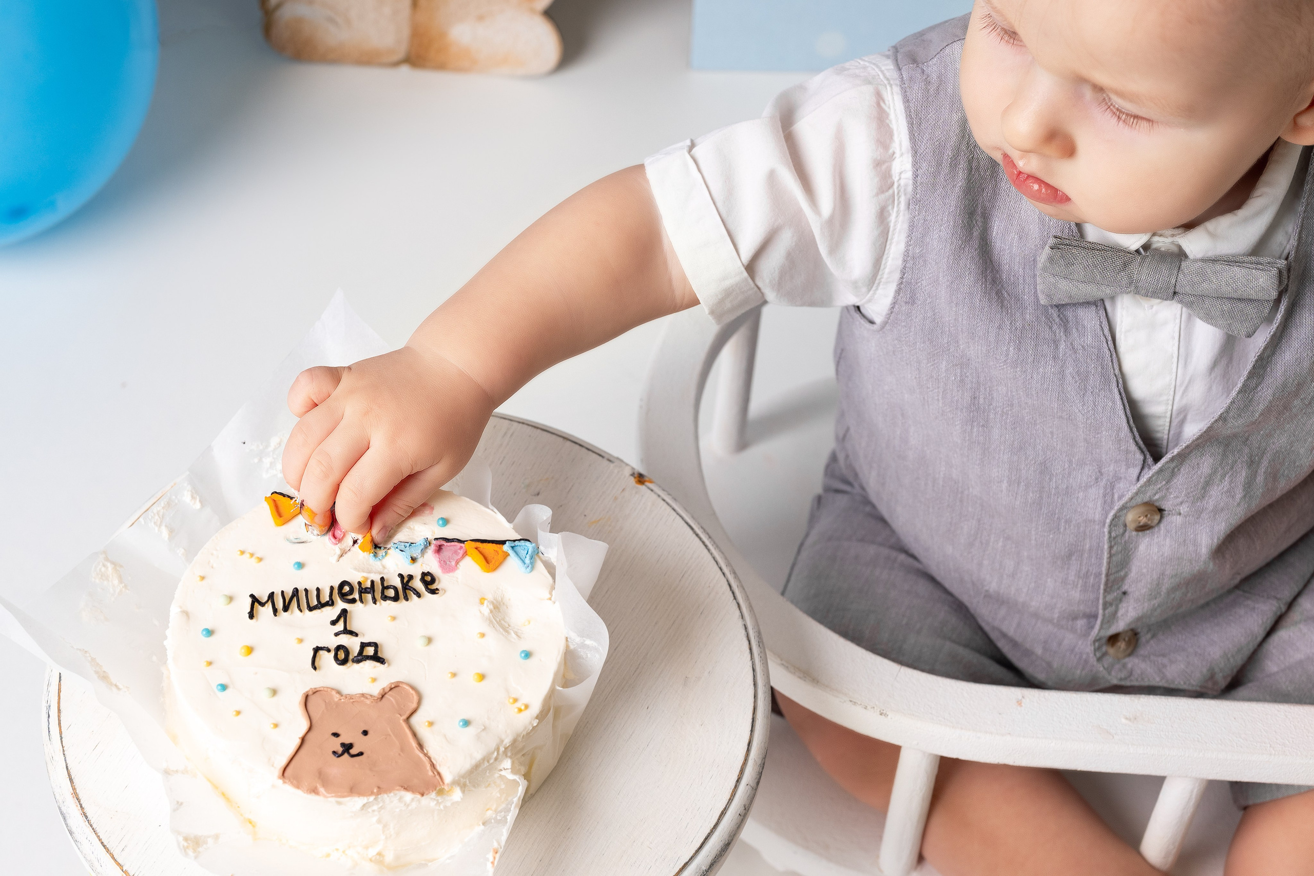 Фотосессия годовасия с купанием. Фотограф новорожденных в Норильске Виктория Шагалиева