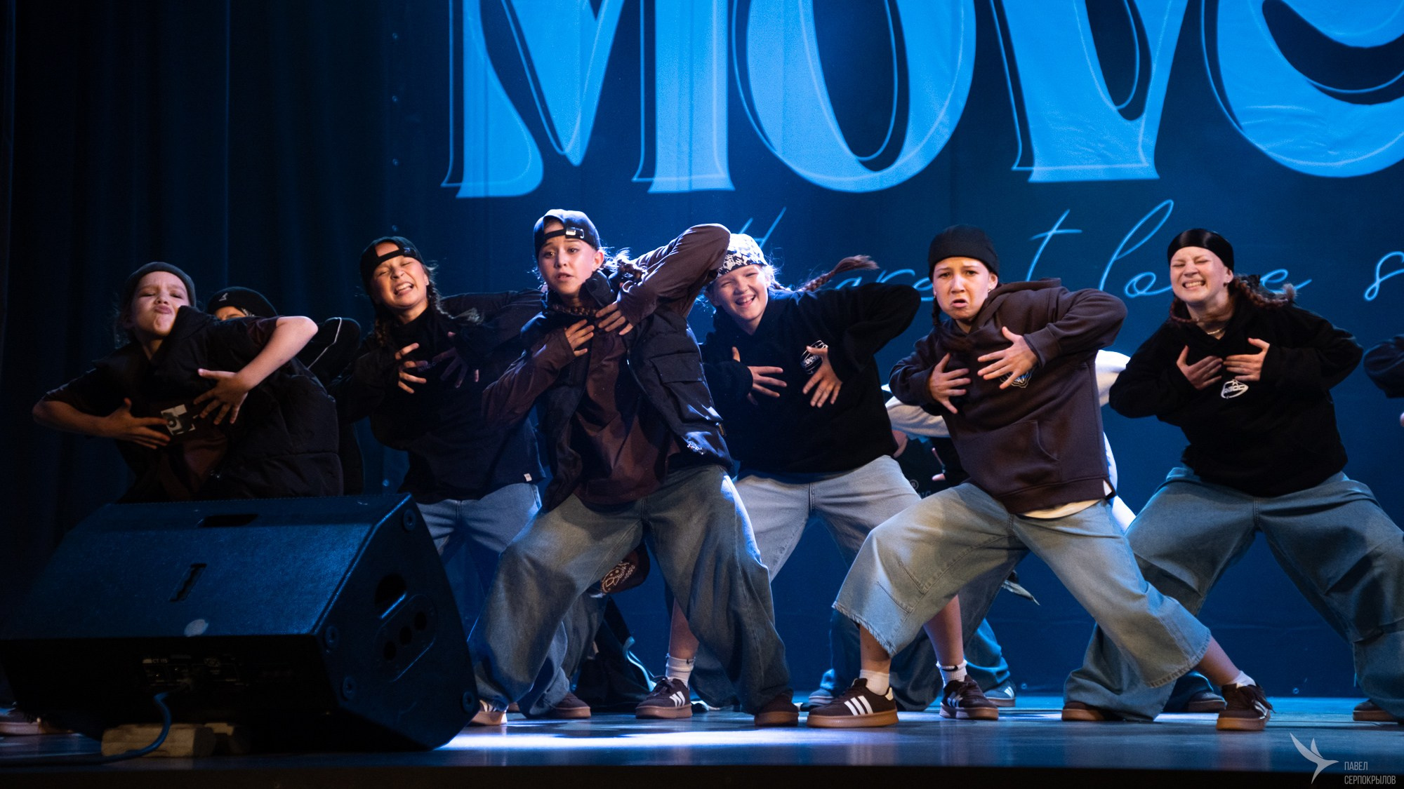Отчётный концерт танцевальной студии «MOVE UP. Репортажный фотограф в Казани Павел Серпокрылов