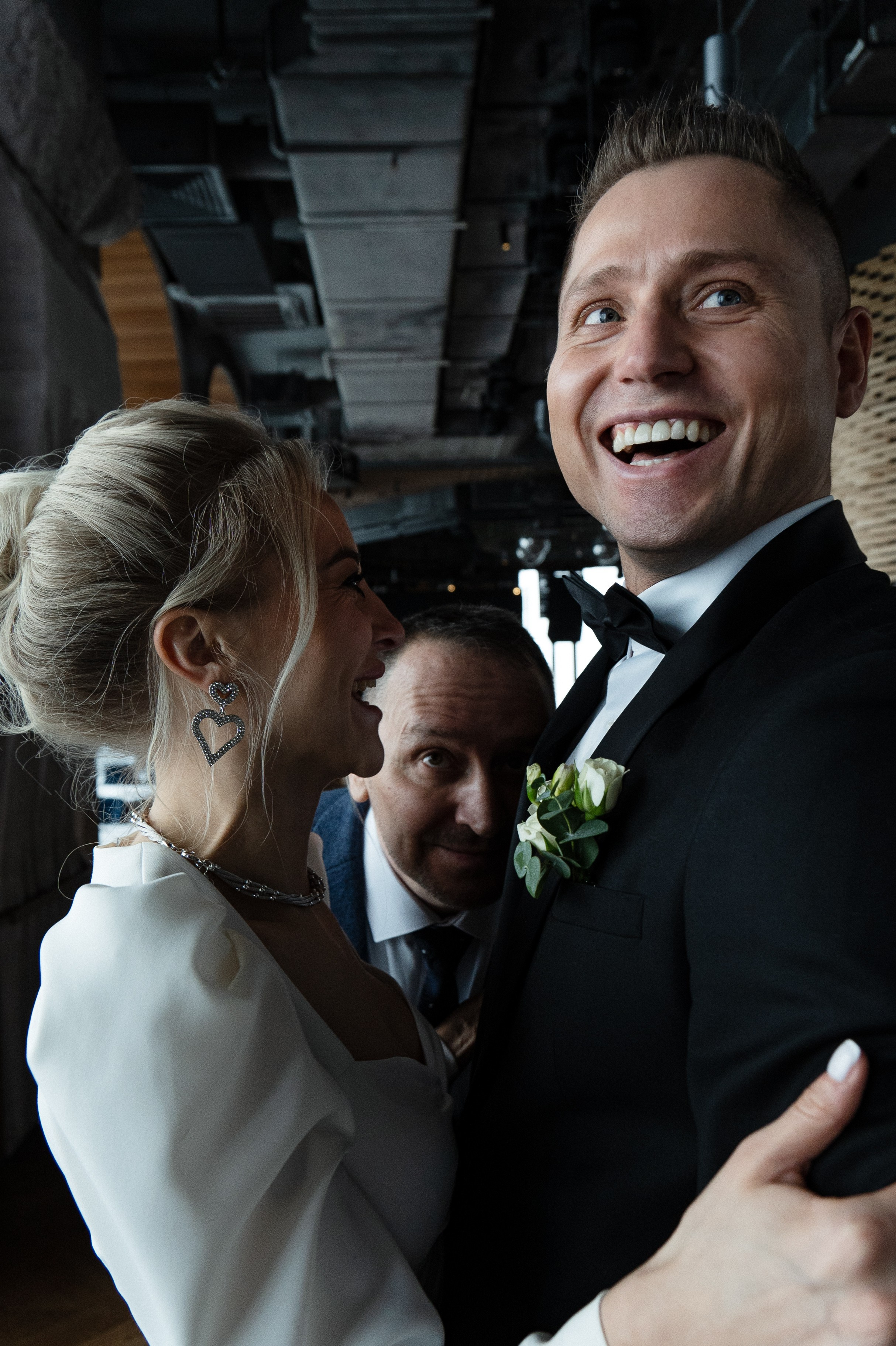 ЗАГС. Торжественная роспись. Репортажи, уличные и студийные съёмки в Москве