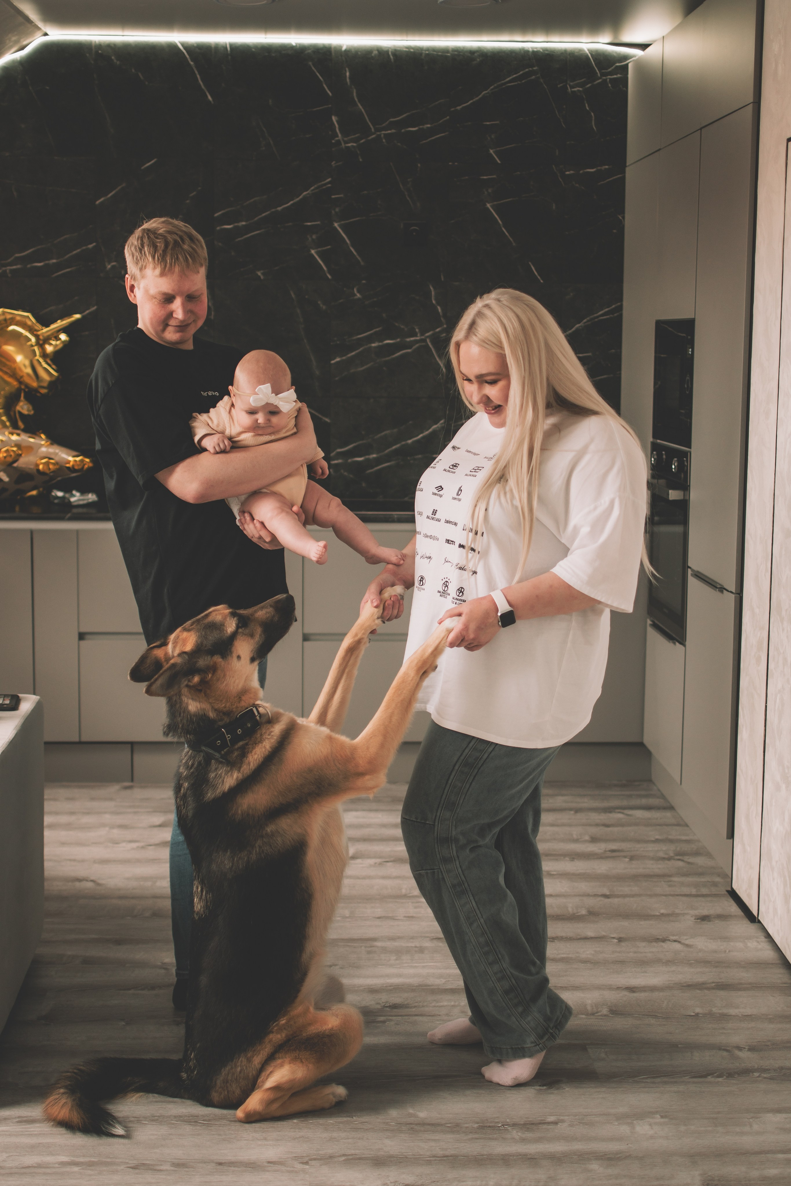 Съемка в честь полгодика. Семейный и свадебный фотограф Губкинский и Ставрополь