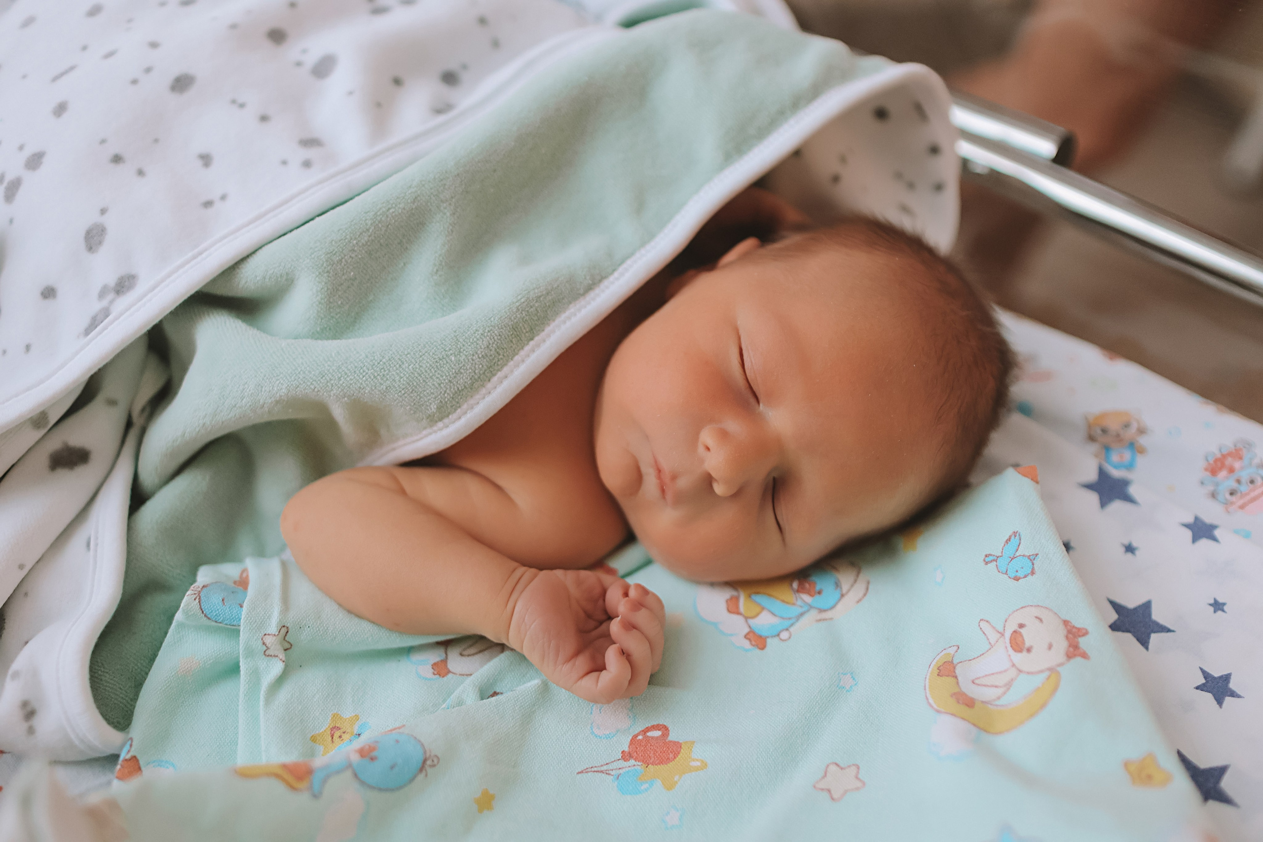 Выписка Мид. Семейный фотограф Тюмень, фотограф на роды Салмина Мария