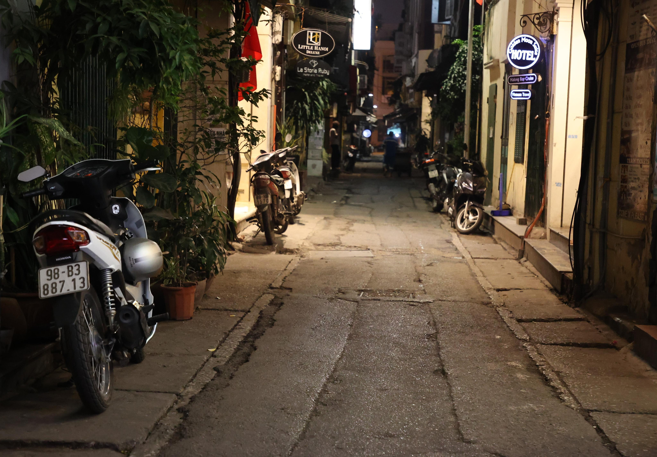 Hanoi, Vietnam. Andrey Filippov Photographer