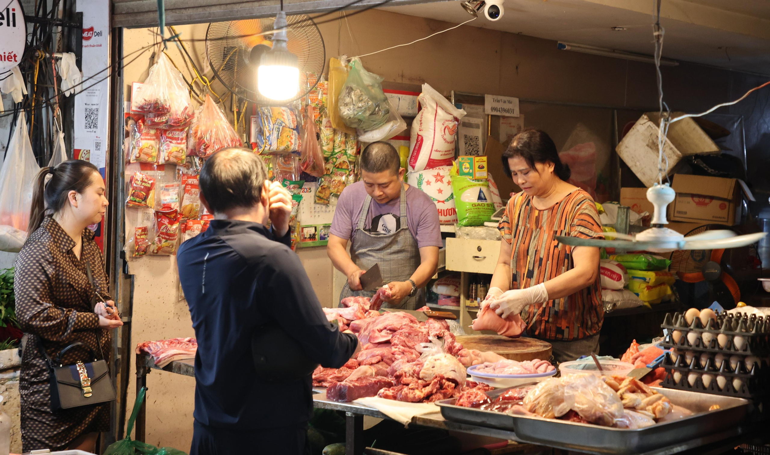 Hanoi, Vietnam. Andrey Filippov Photographer