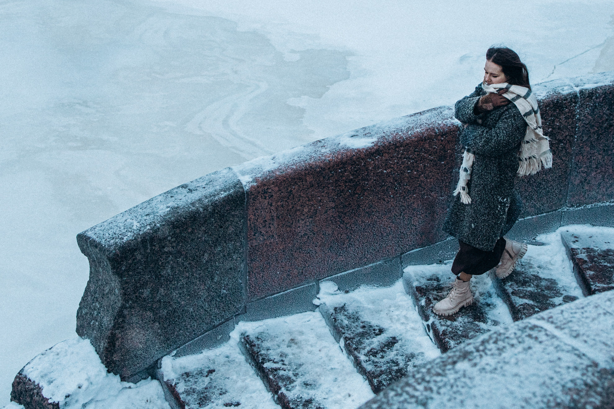 В объятьях снега и Невы. Семейный фотограф в Санкт-Петербурге Лена Соколова