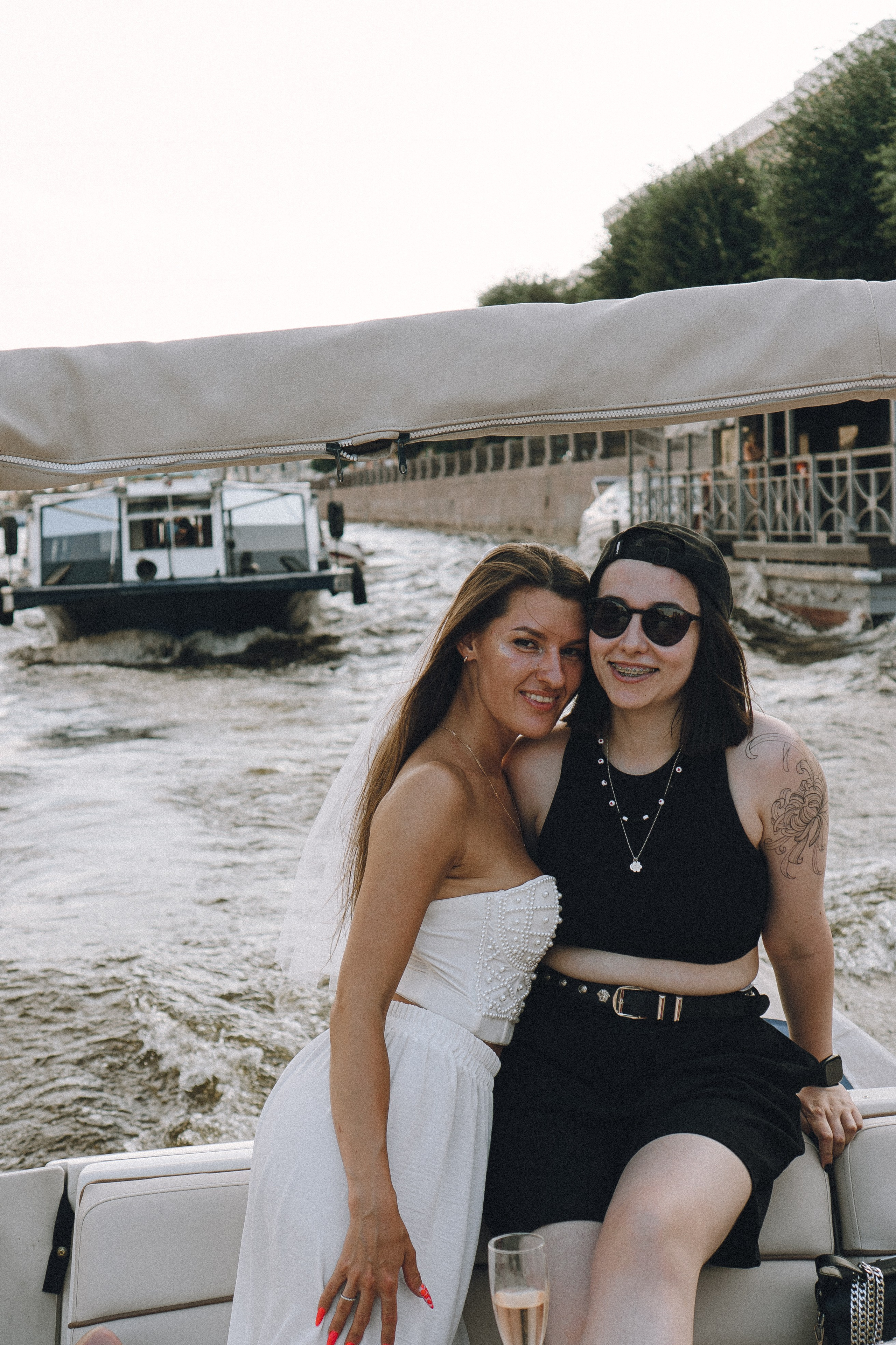 ДЕВИЧНИК НА КАТЕРЕ. Профессиональный фотограф, Санкт-Петербург — Виктория Богомолова