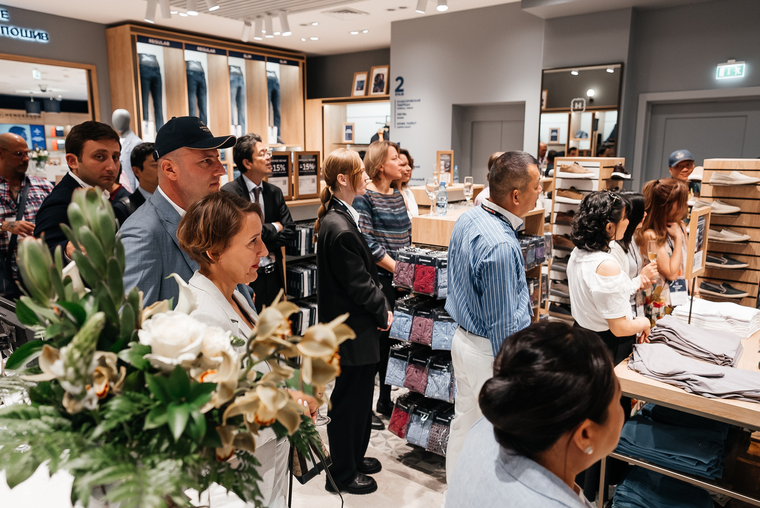 Henderson. Павел Краснов — Свадебный и репортажный фотограф в Москве