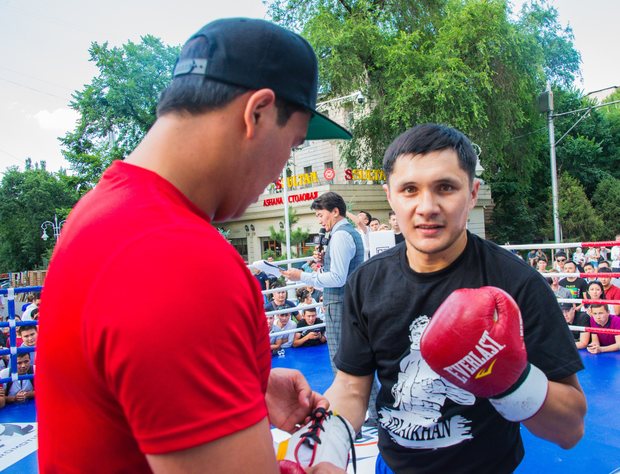Бокс. Фотосъёмка. Фотограф Сергей Авдеев-семейный и детский фотограф в Алматы